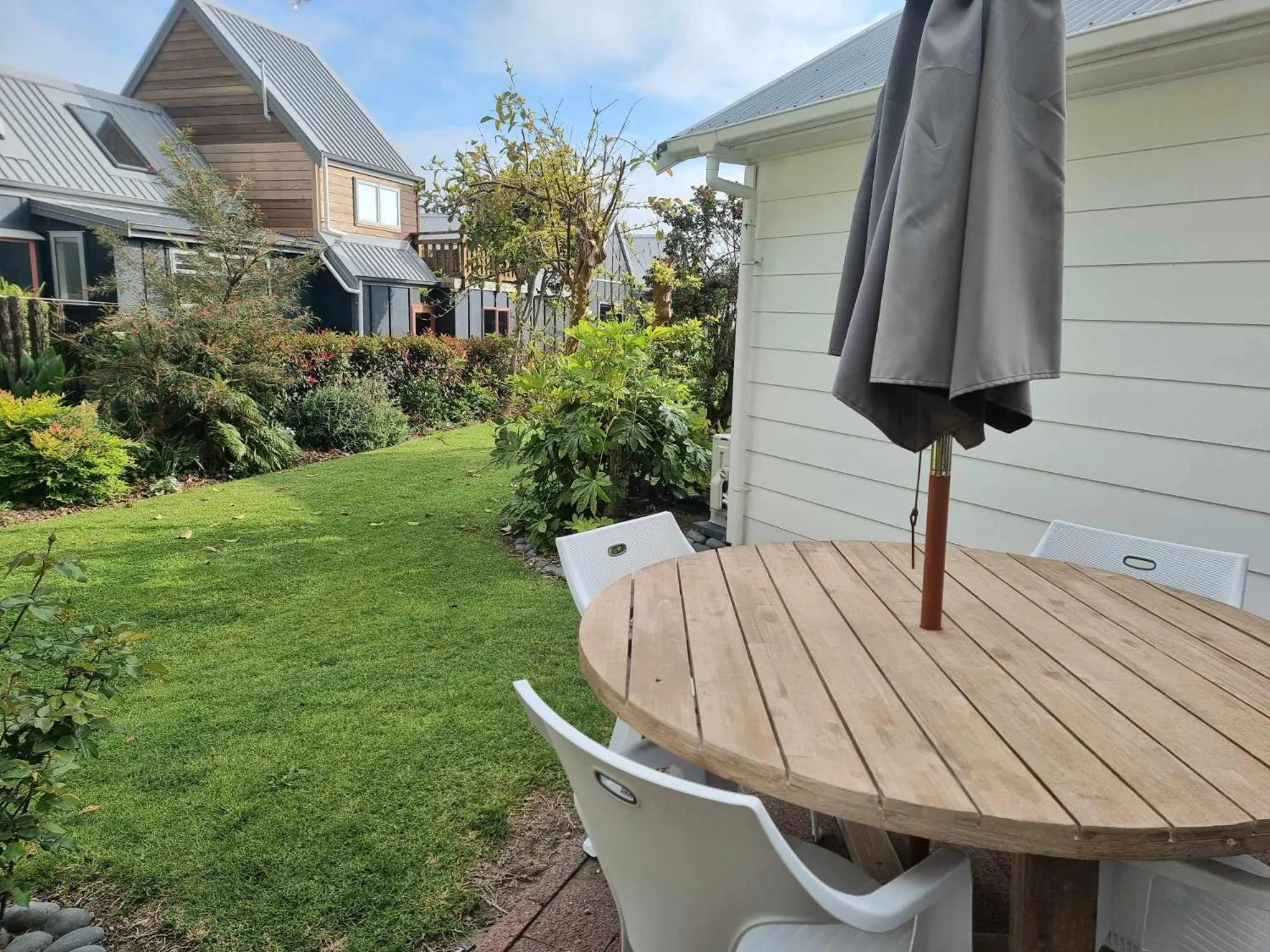 Garden in Ohope Beach Motel