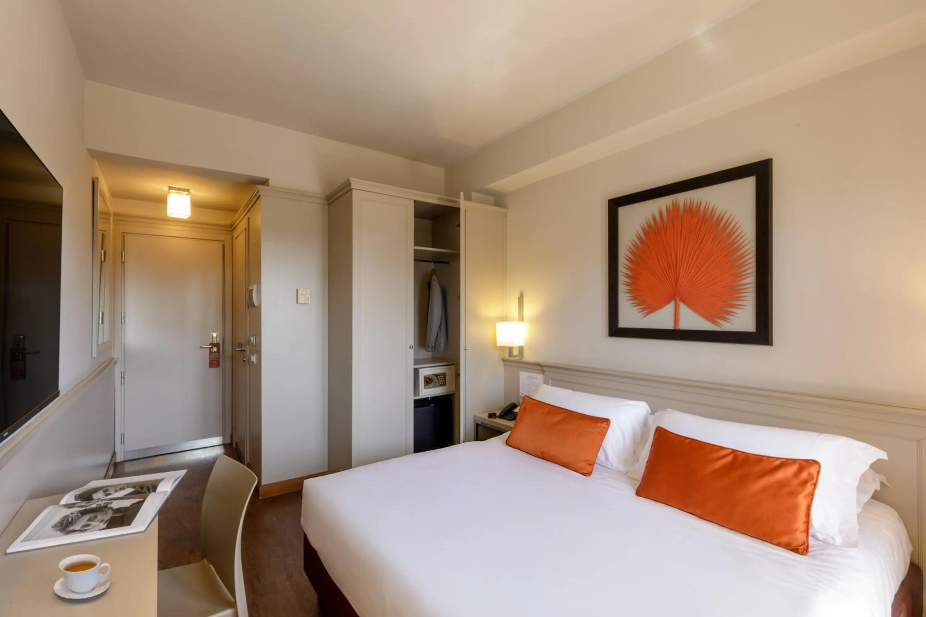 Bed in Grand Hotel Fleming by OMNIA hotels