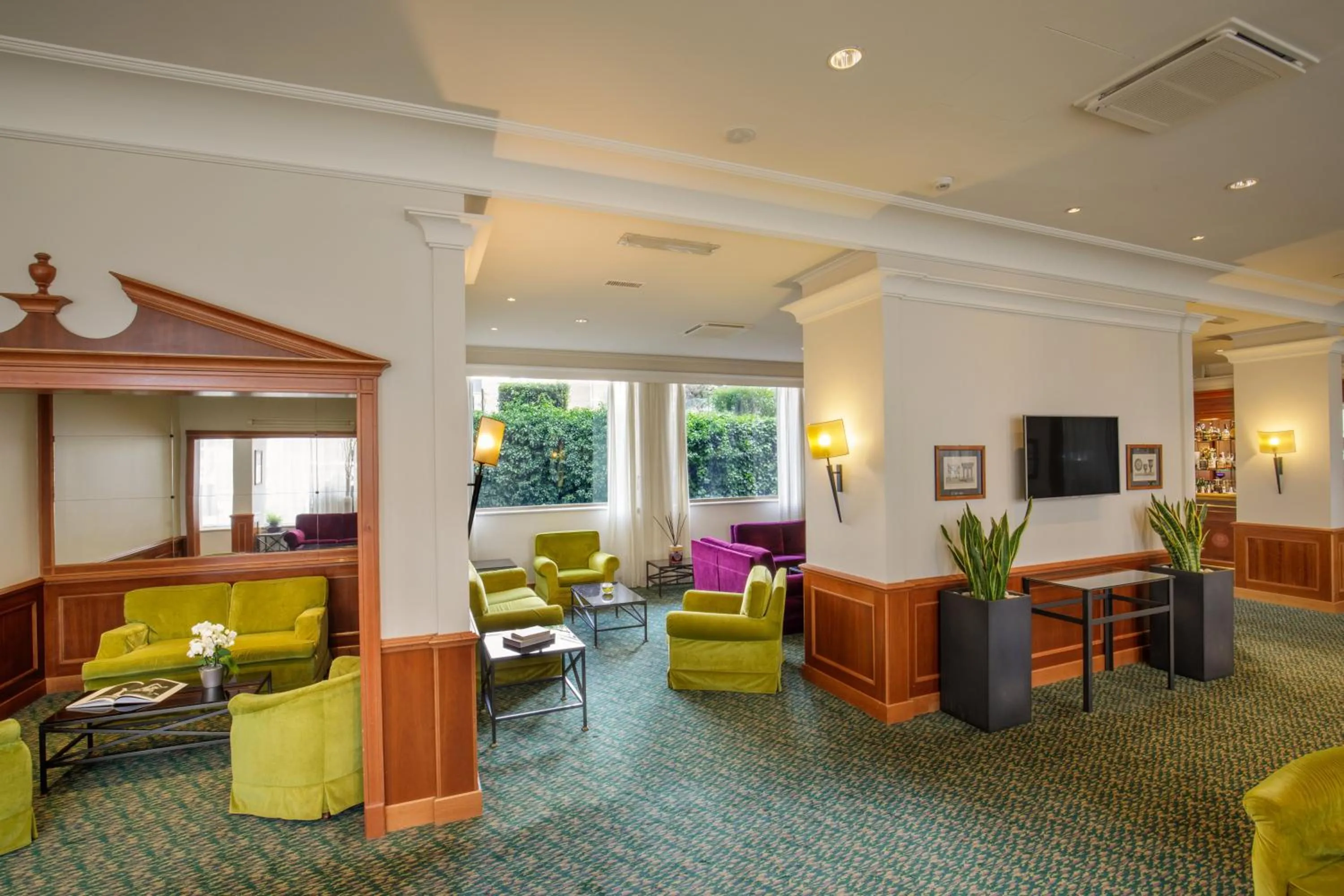 Lobby or reception in Grand Hotel Fleming by OMNIA hotels