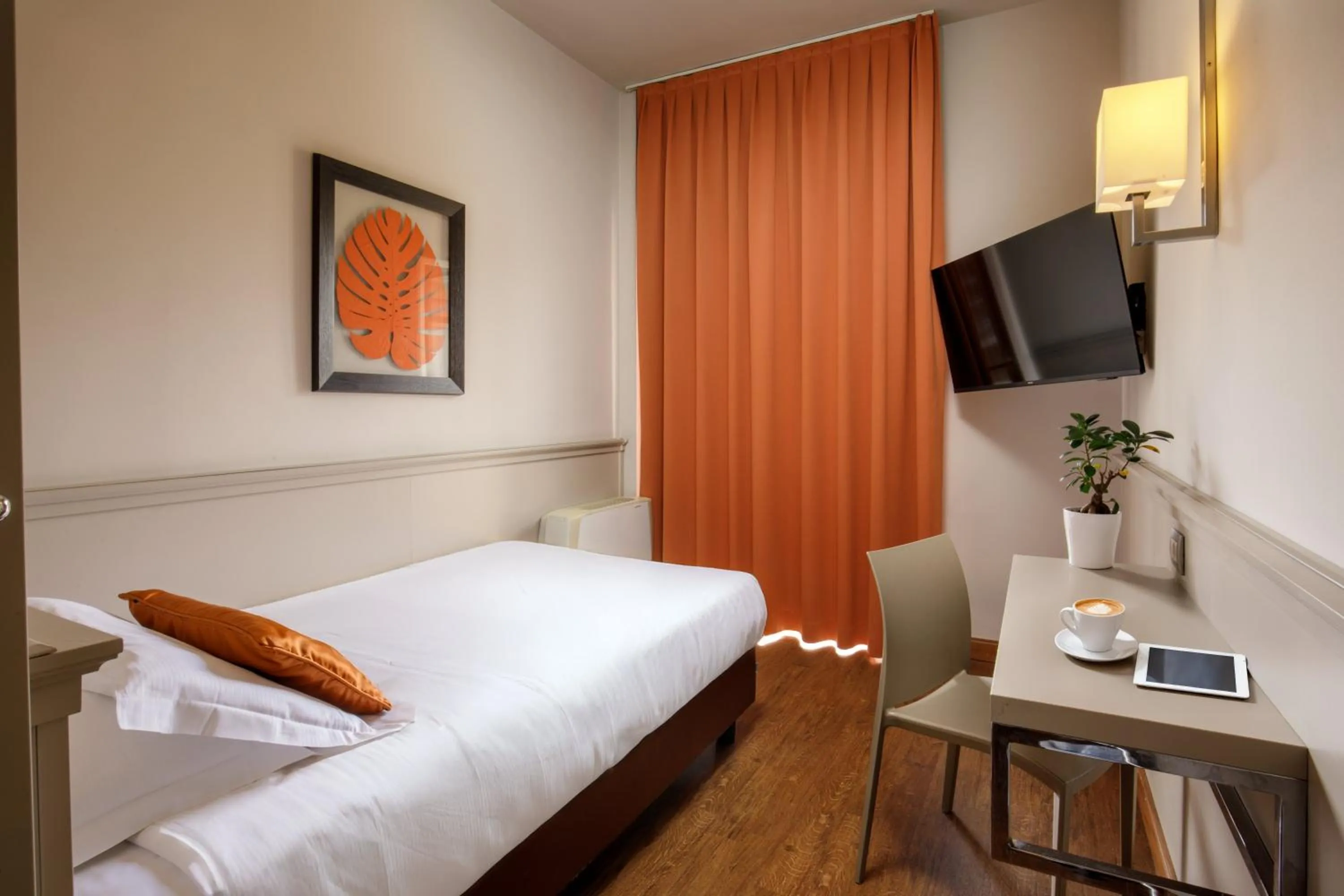 Bed in Grand Hotel Fleming by OMNIA hotels