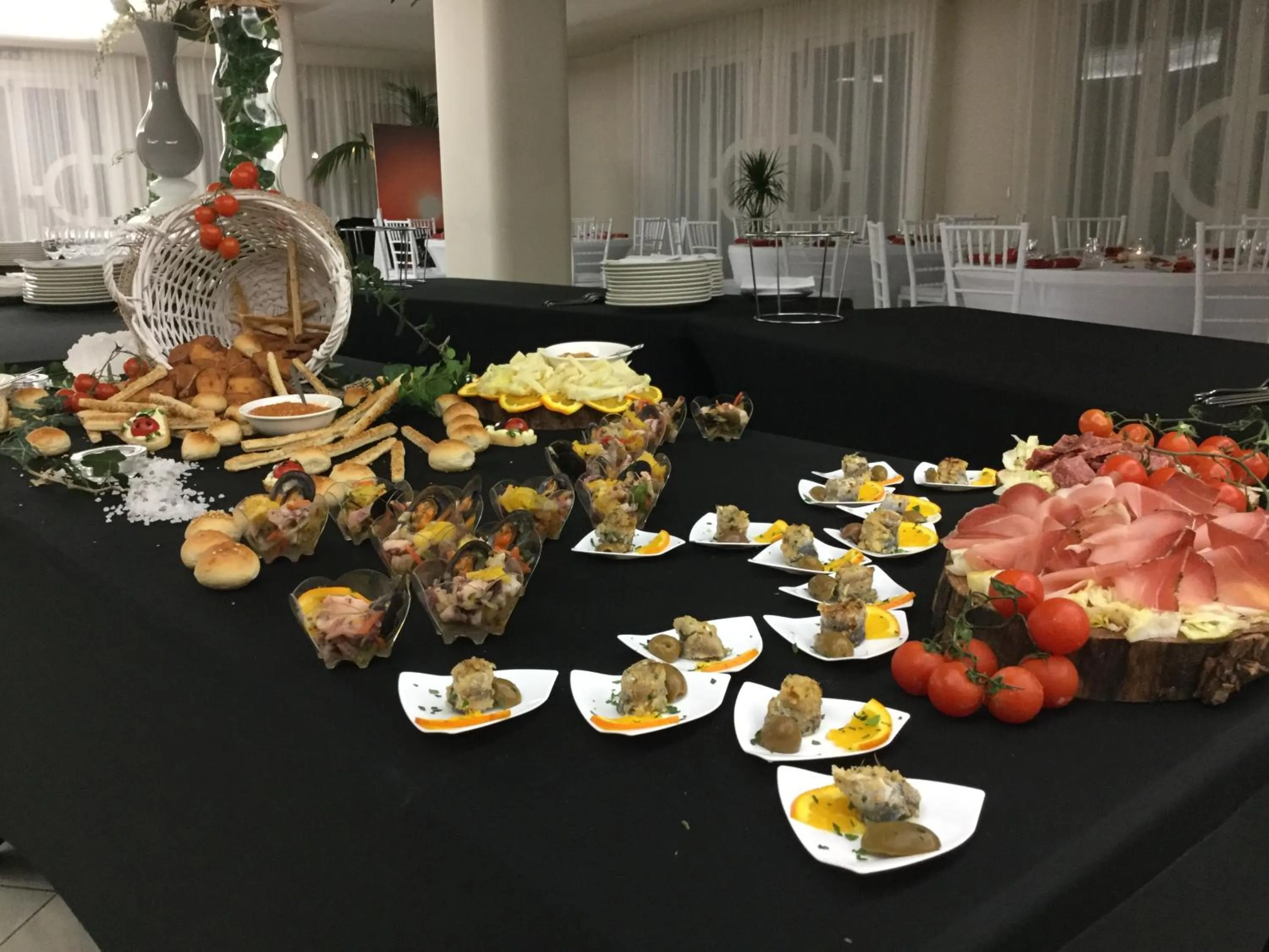 Restaurant/places to eat in L'Approdo di Angelino