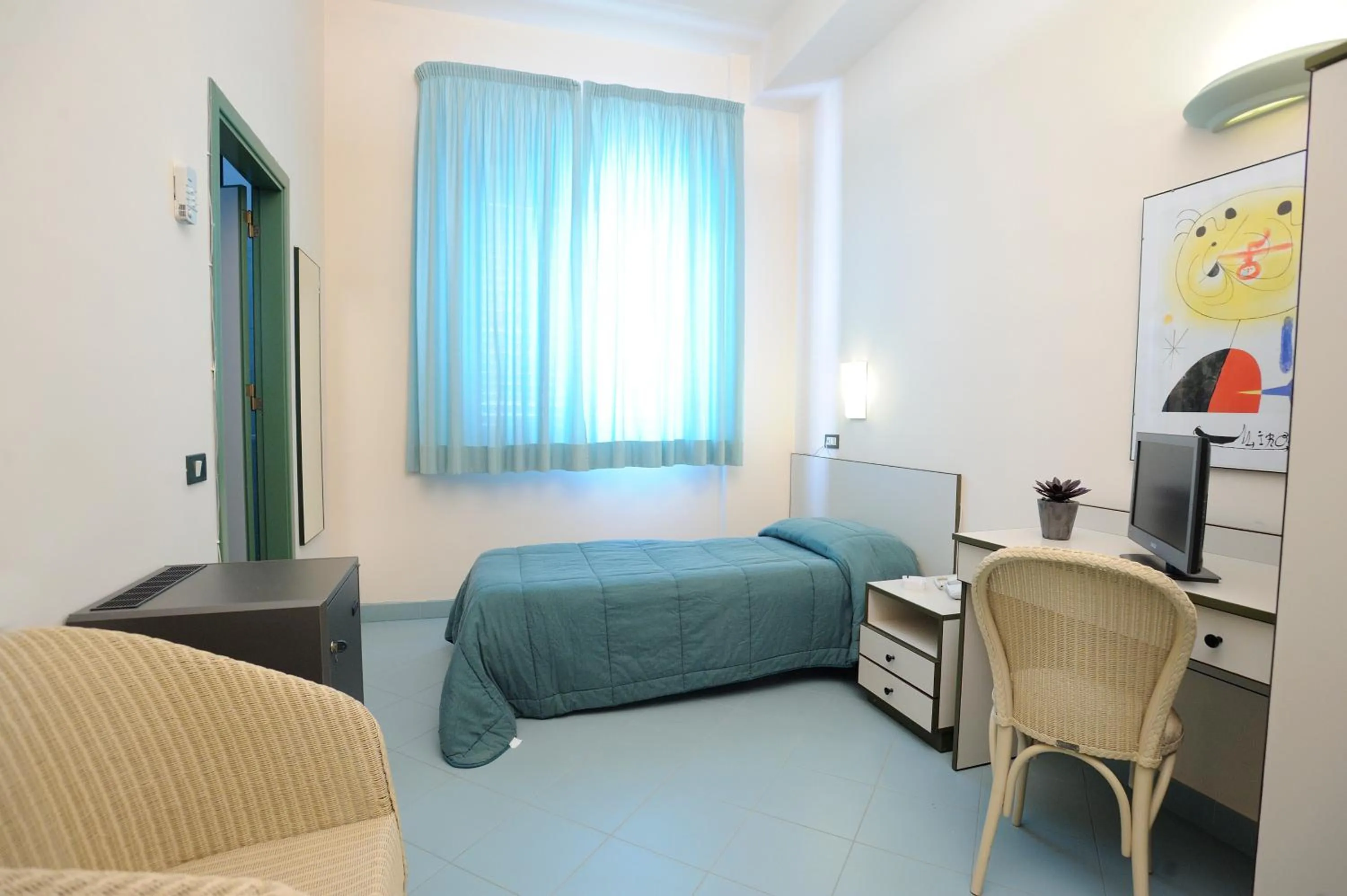 Photo of the whole room, Bed in L'Approdo di Angelino