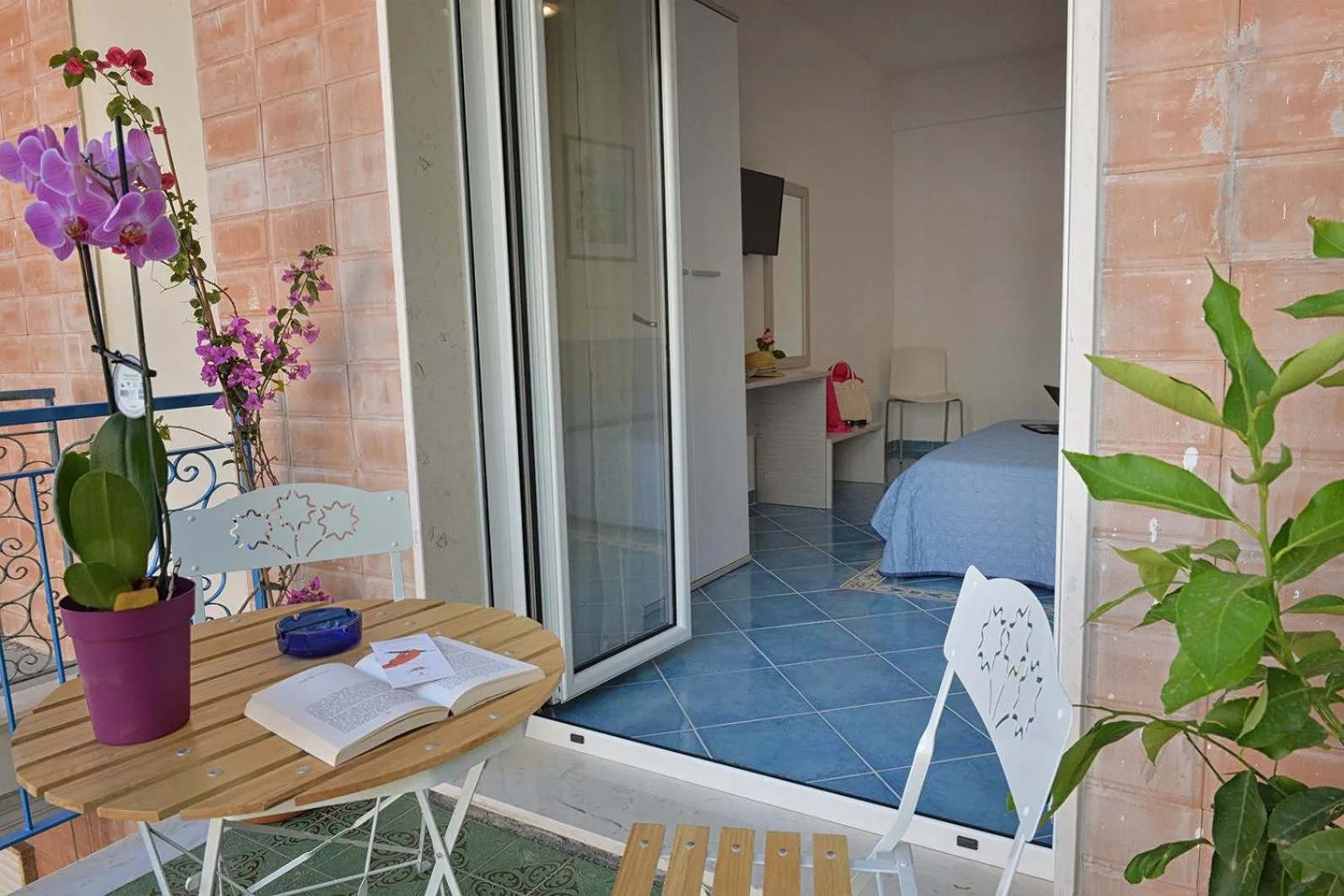 Balcony/Terrace in Acquamarine Maiori Amalfi Coast