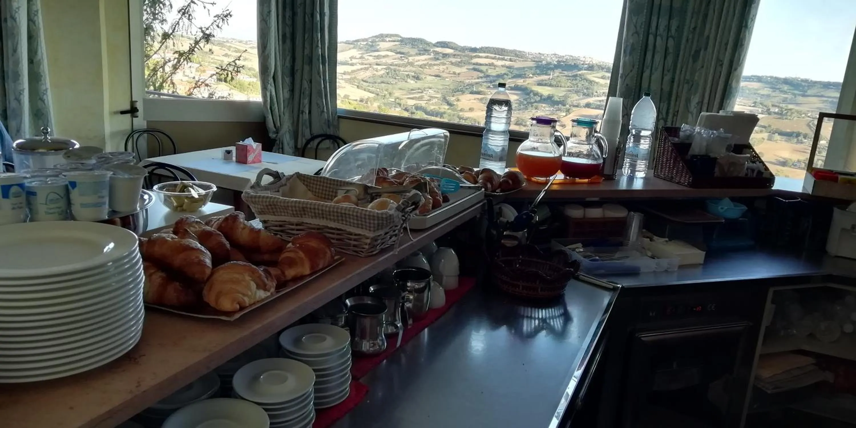 Breakfast in Hotel La Fonte