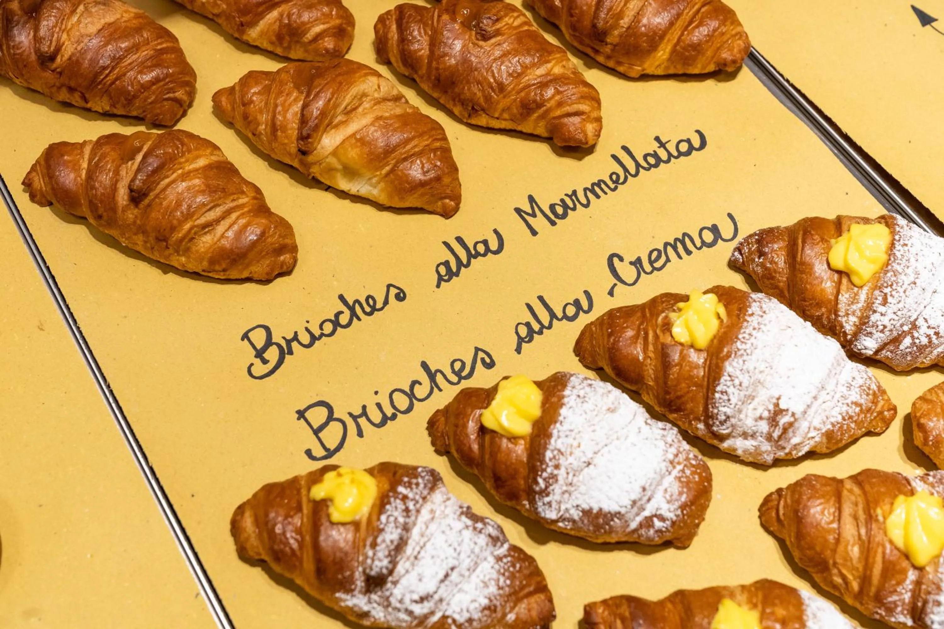 Breakfast in Hotel Columbia