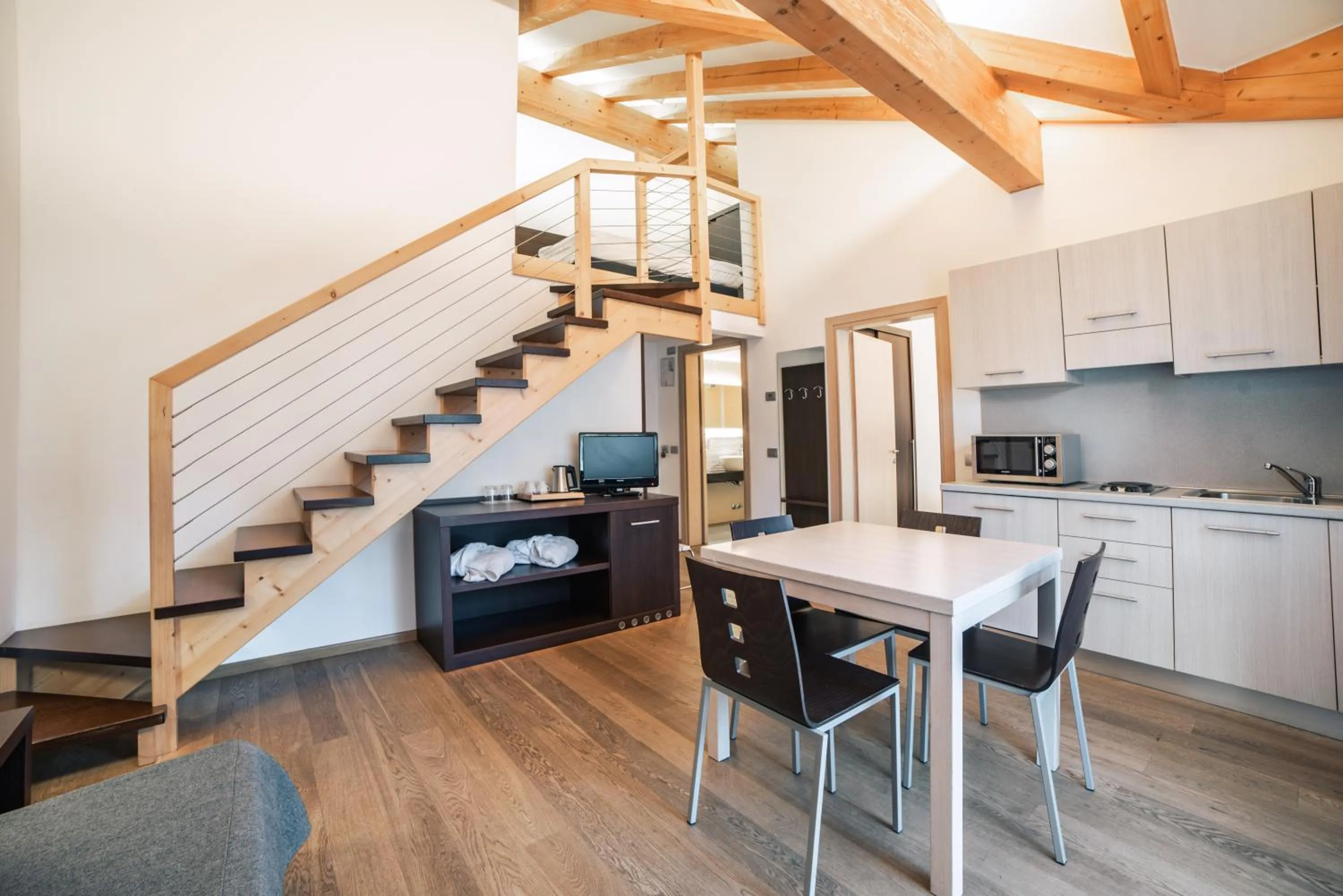 Kitchen or kitchenette in Hotel Montana