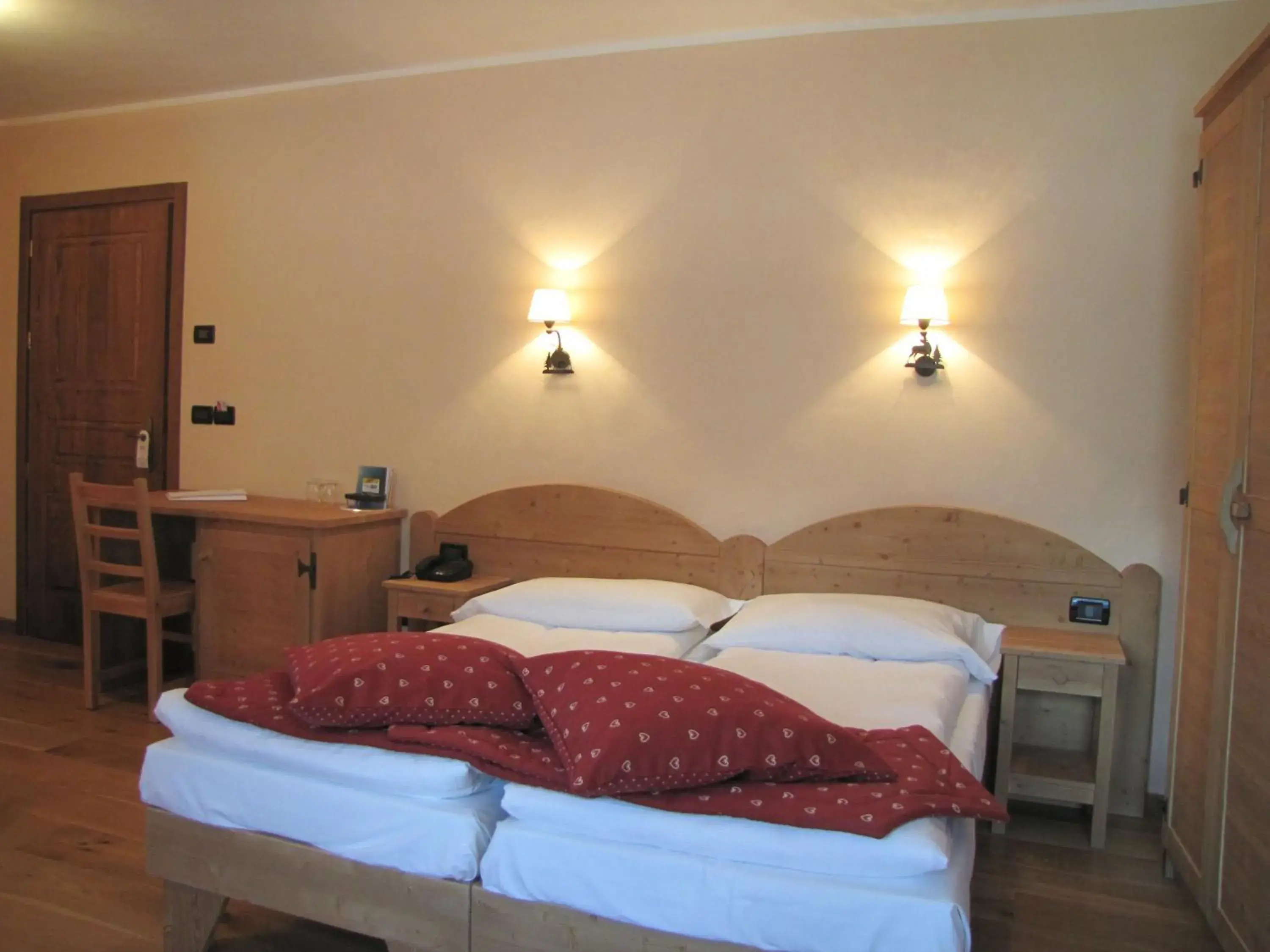 Double Room with Balcony - single occupancy in Locanda Bellevue Double Room with Balcony - single occupancy in Locanda Bellevue