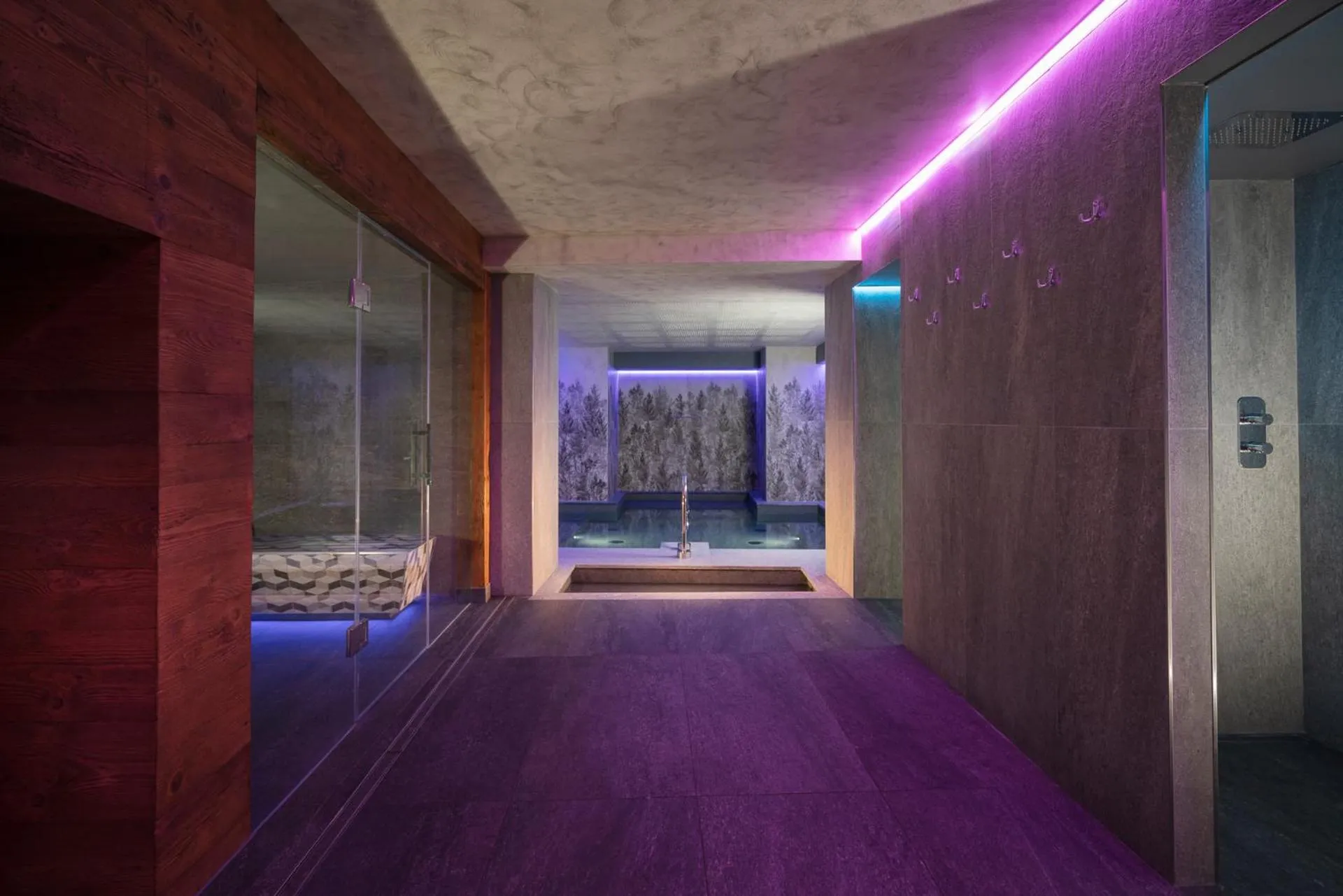 Steam room, Bed in Locanda Bellevue