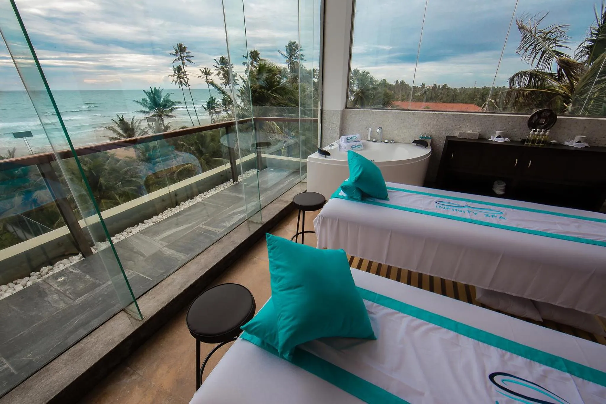 Club Waskaduwa Beach Resort & Spa