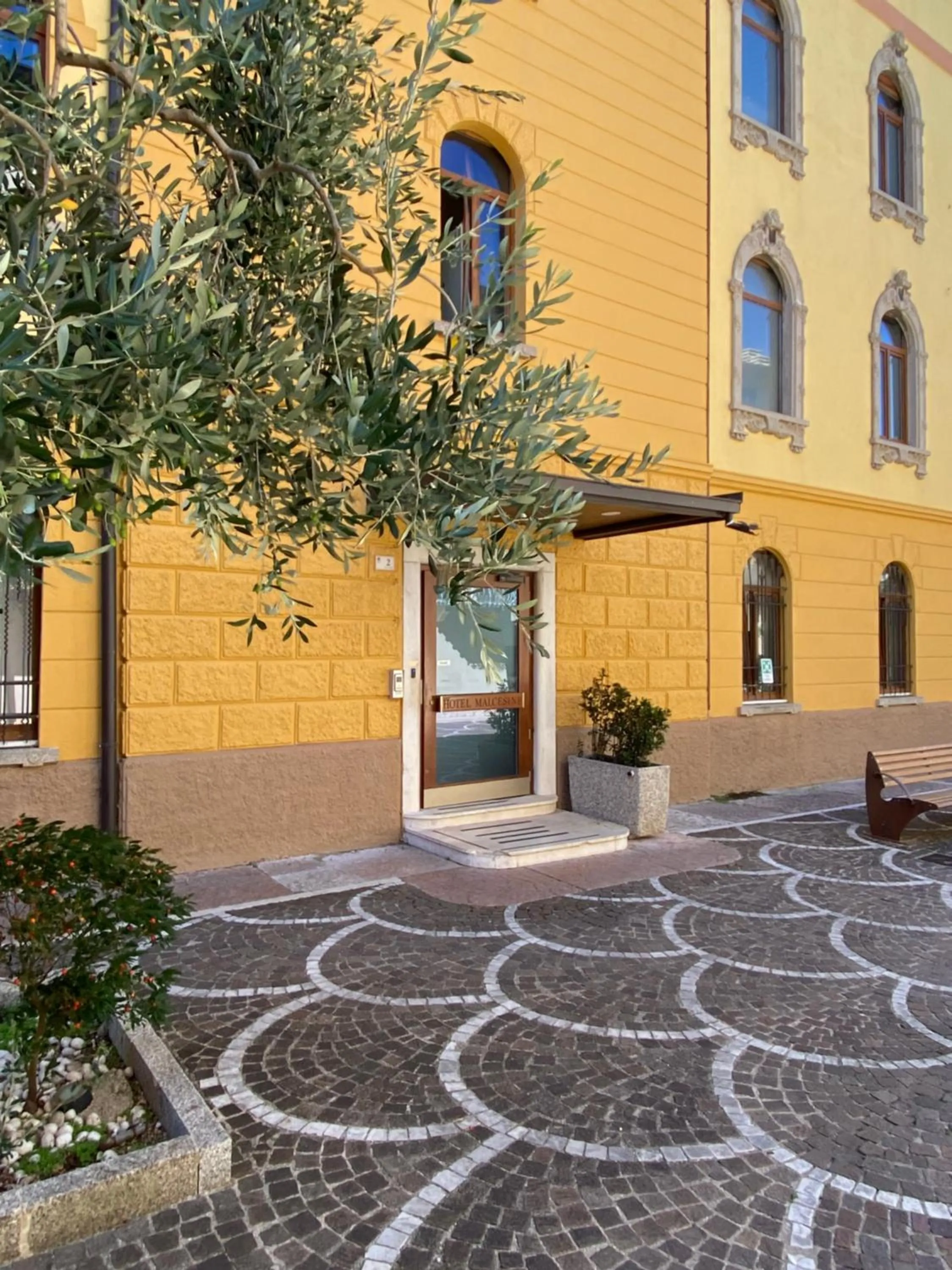 Property building in Hotel Malcesine