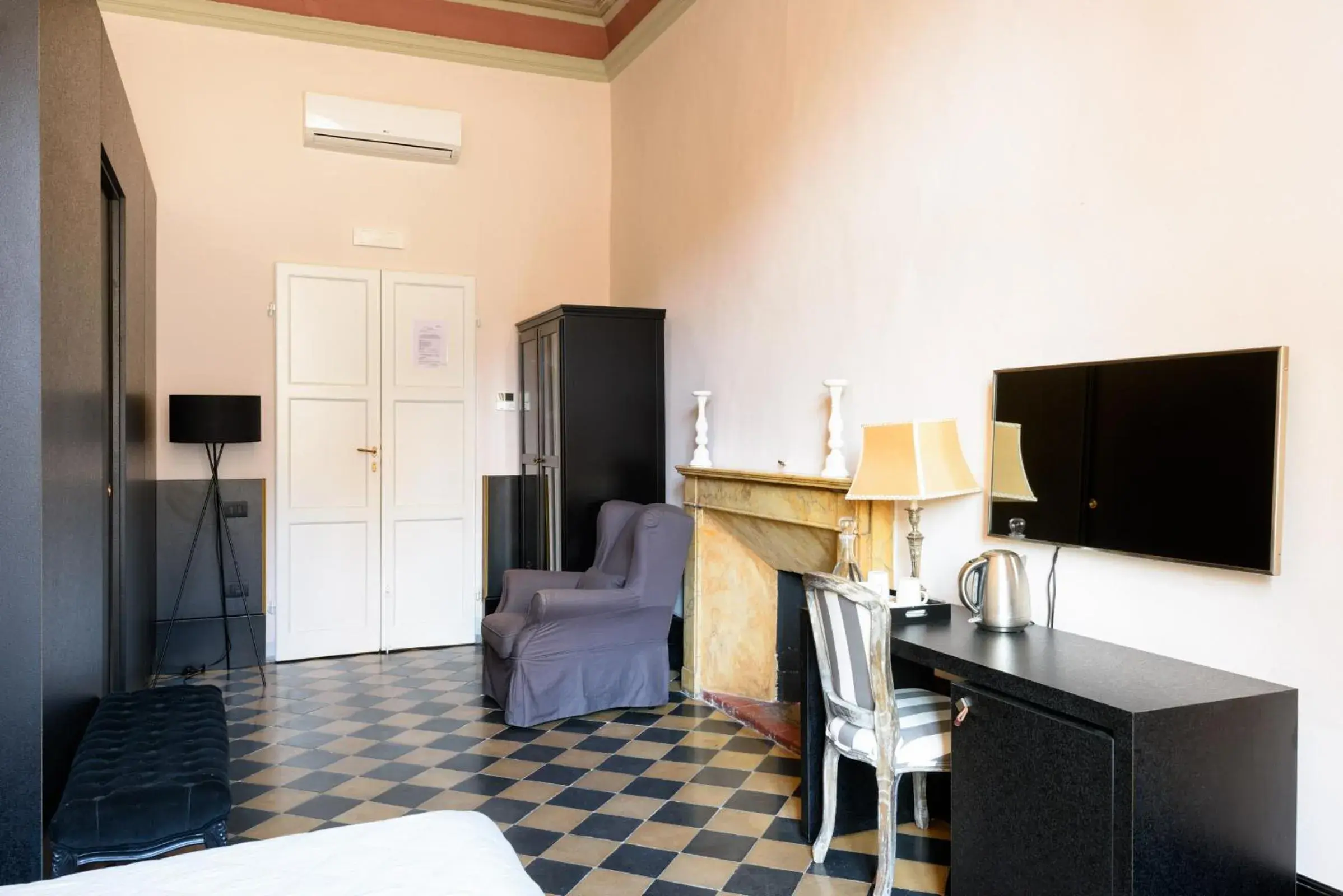 La Terrazza Sul Campo-Rooms Only La Terrazza Sul Campo-Rooms Only