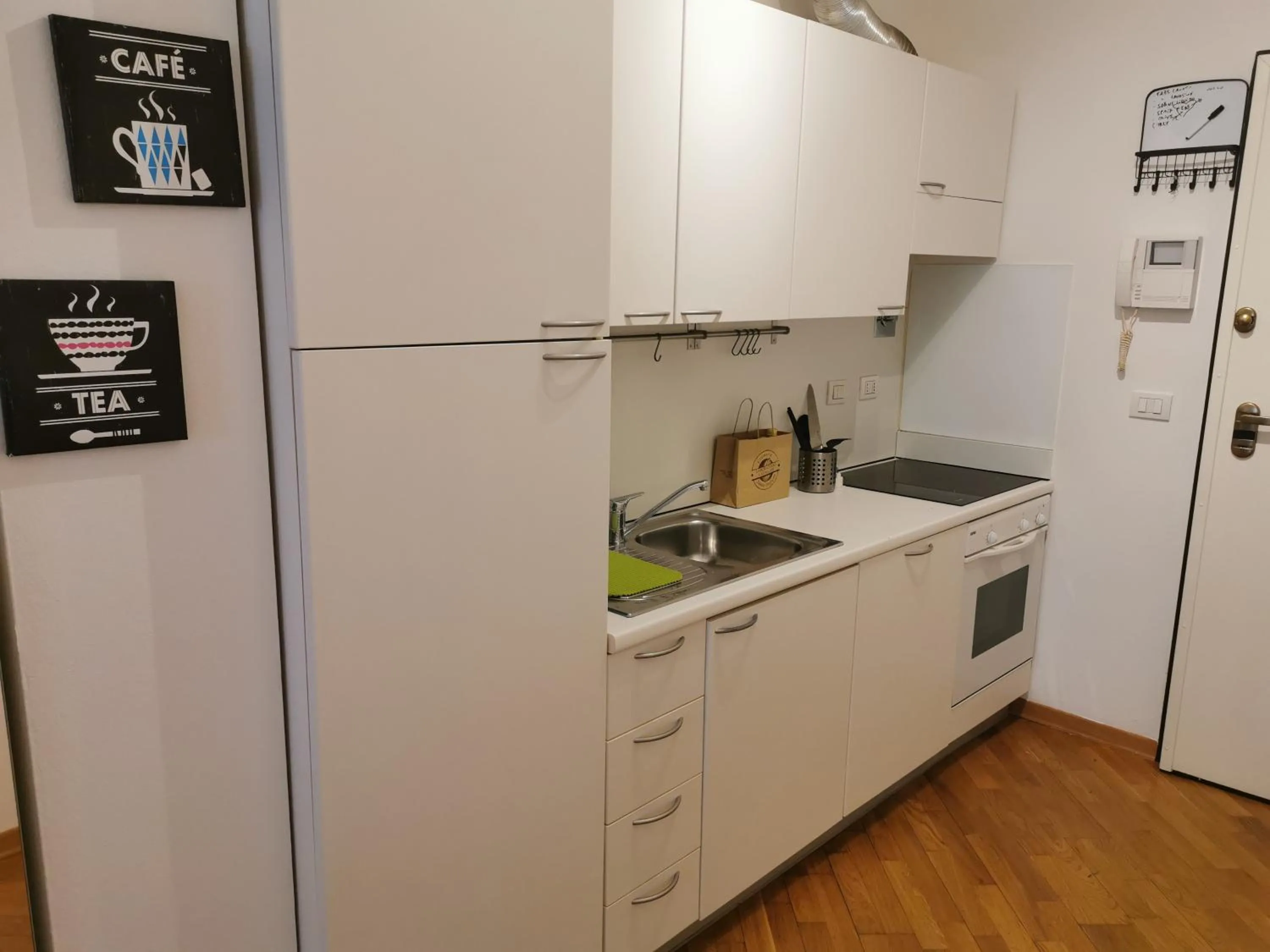 kitchen in Residenza Piazza Santo Stefano