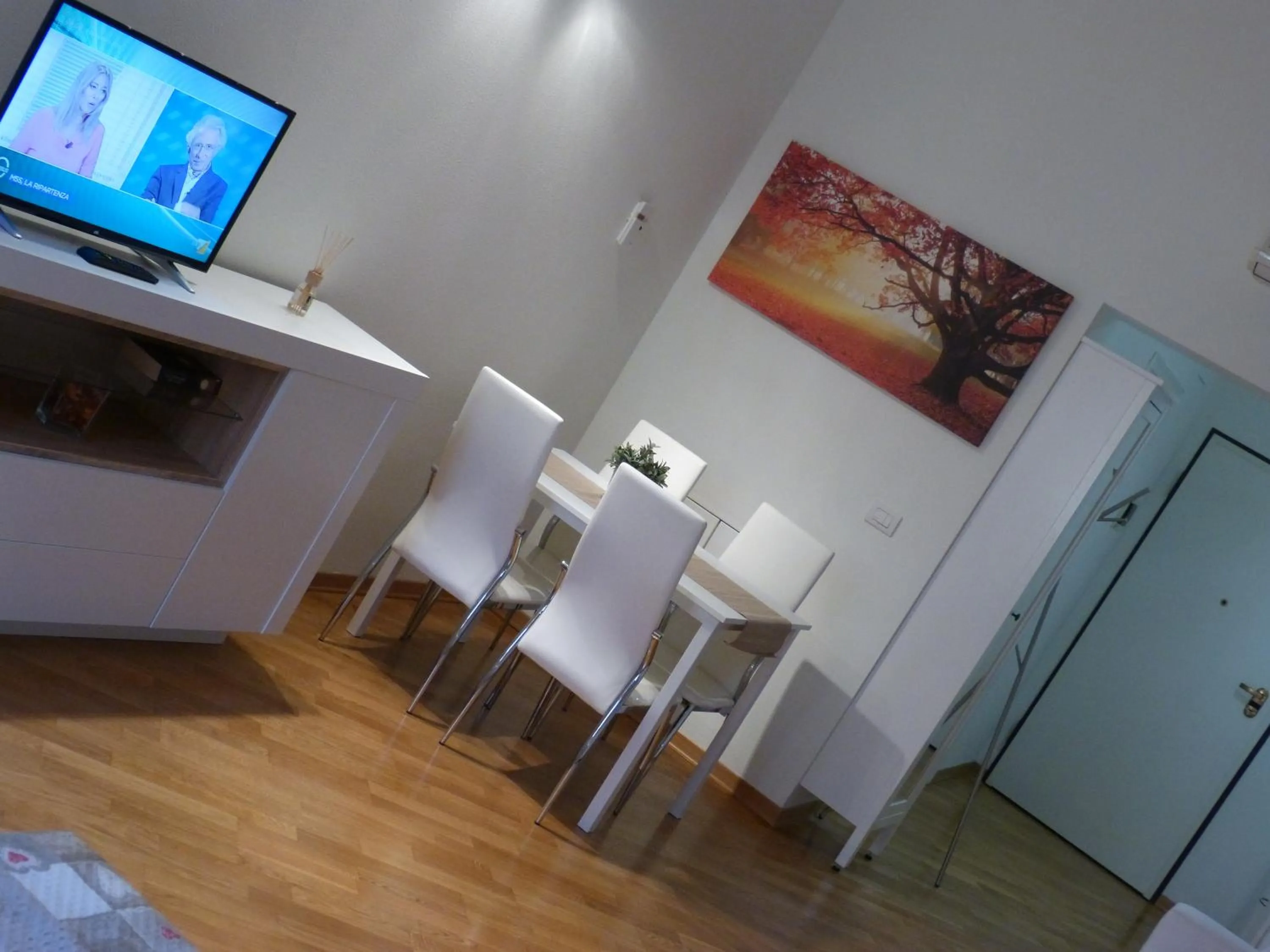 Dining area in Residenza Piazza Santo Stefano