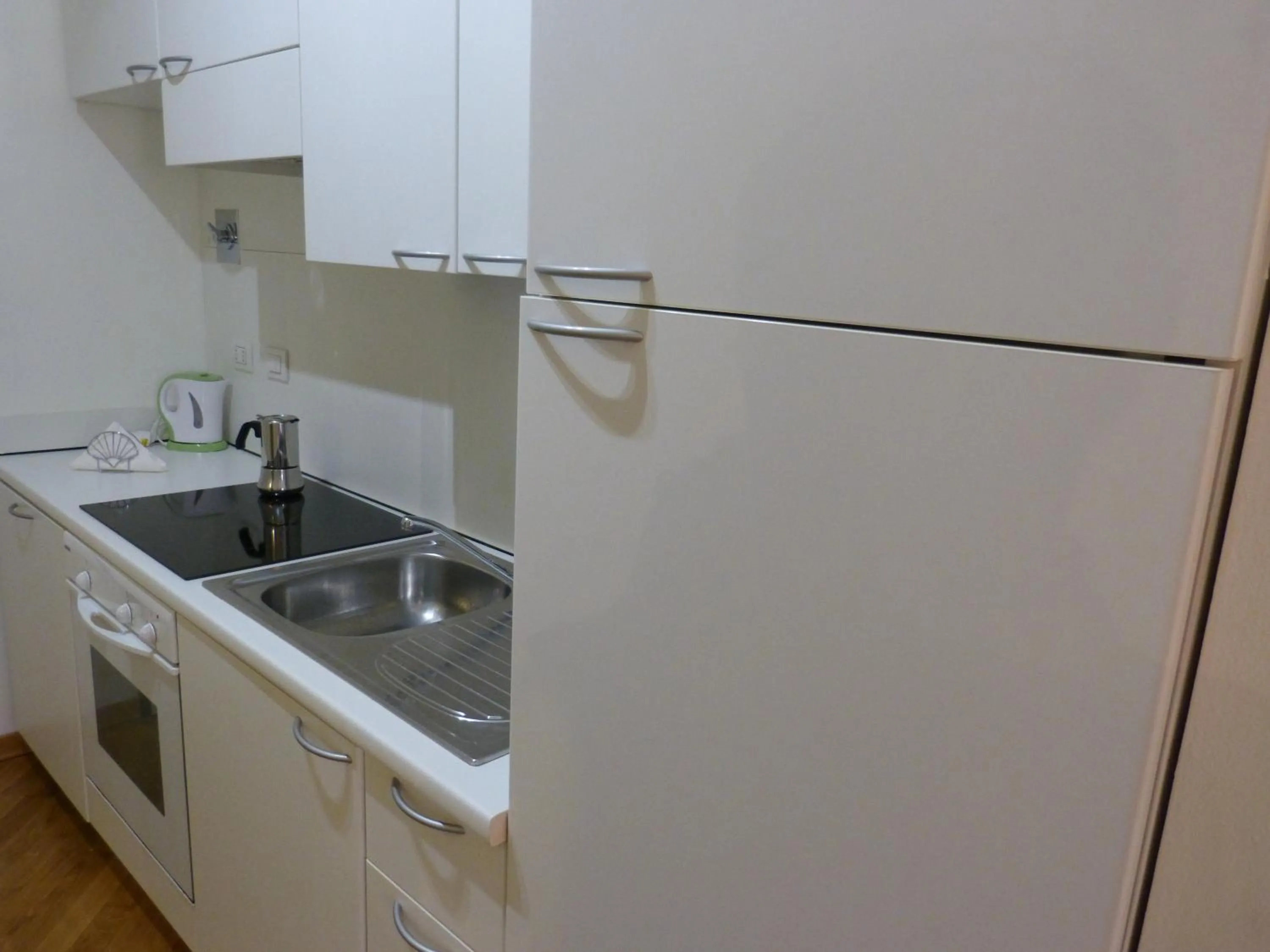 Kitchen or kitchenette in Residenza Piazza Santo Stefano