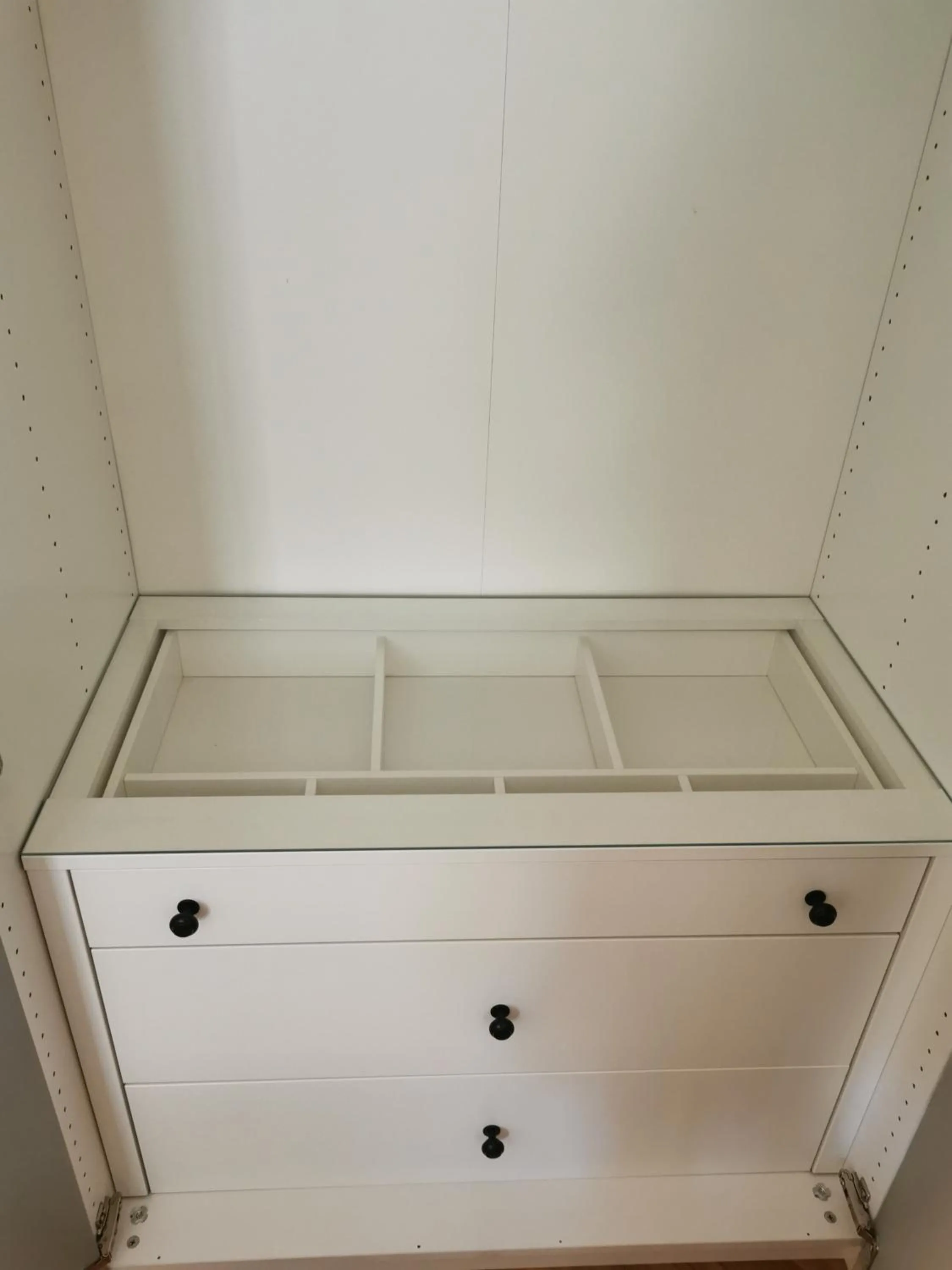 wardrobe in Residenza Piazza Santo Stefano