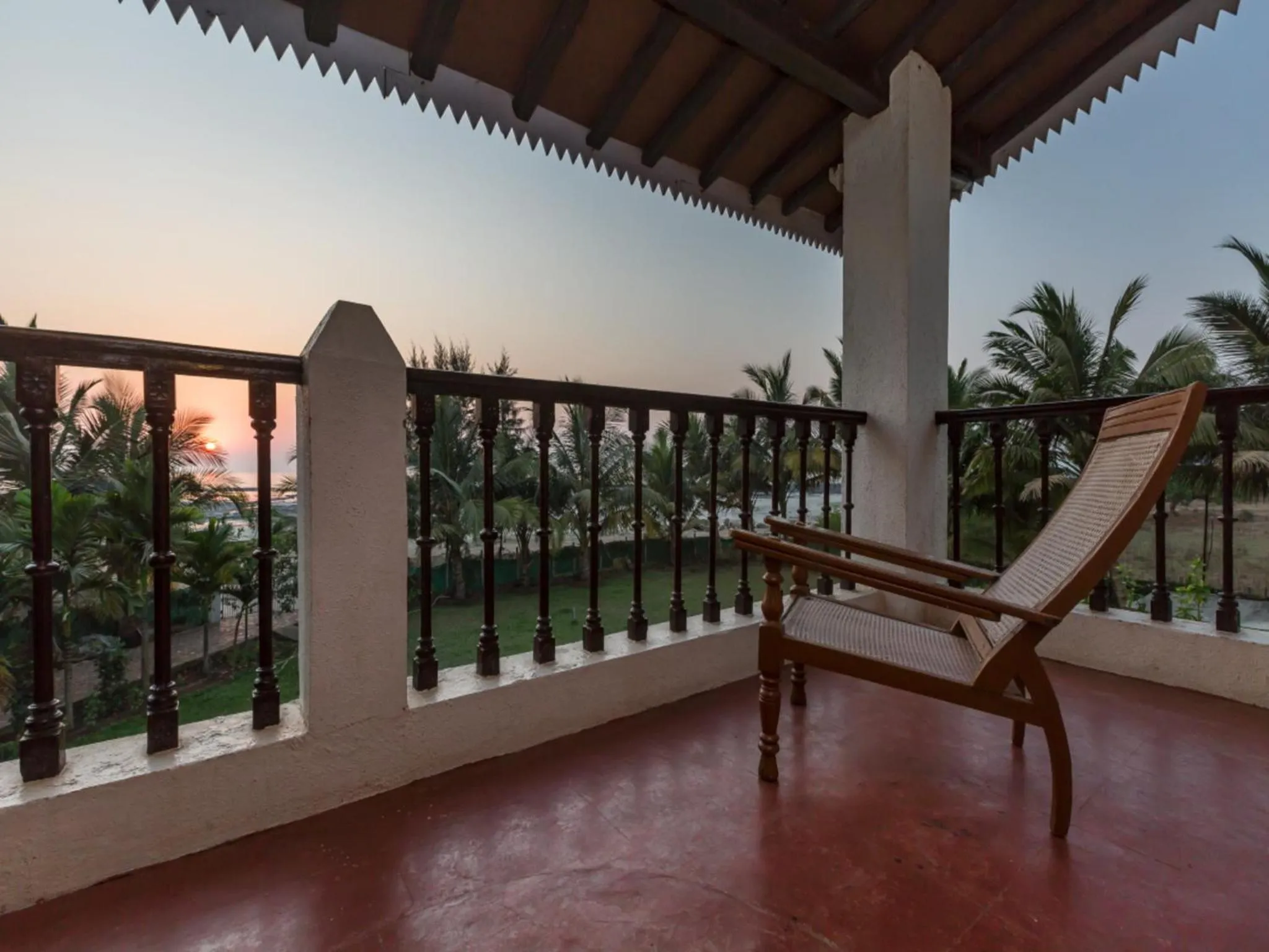 Balcony/Terrace in SaffronStays Salt Rim on the Beach, Korlai