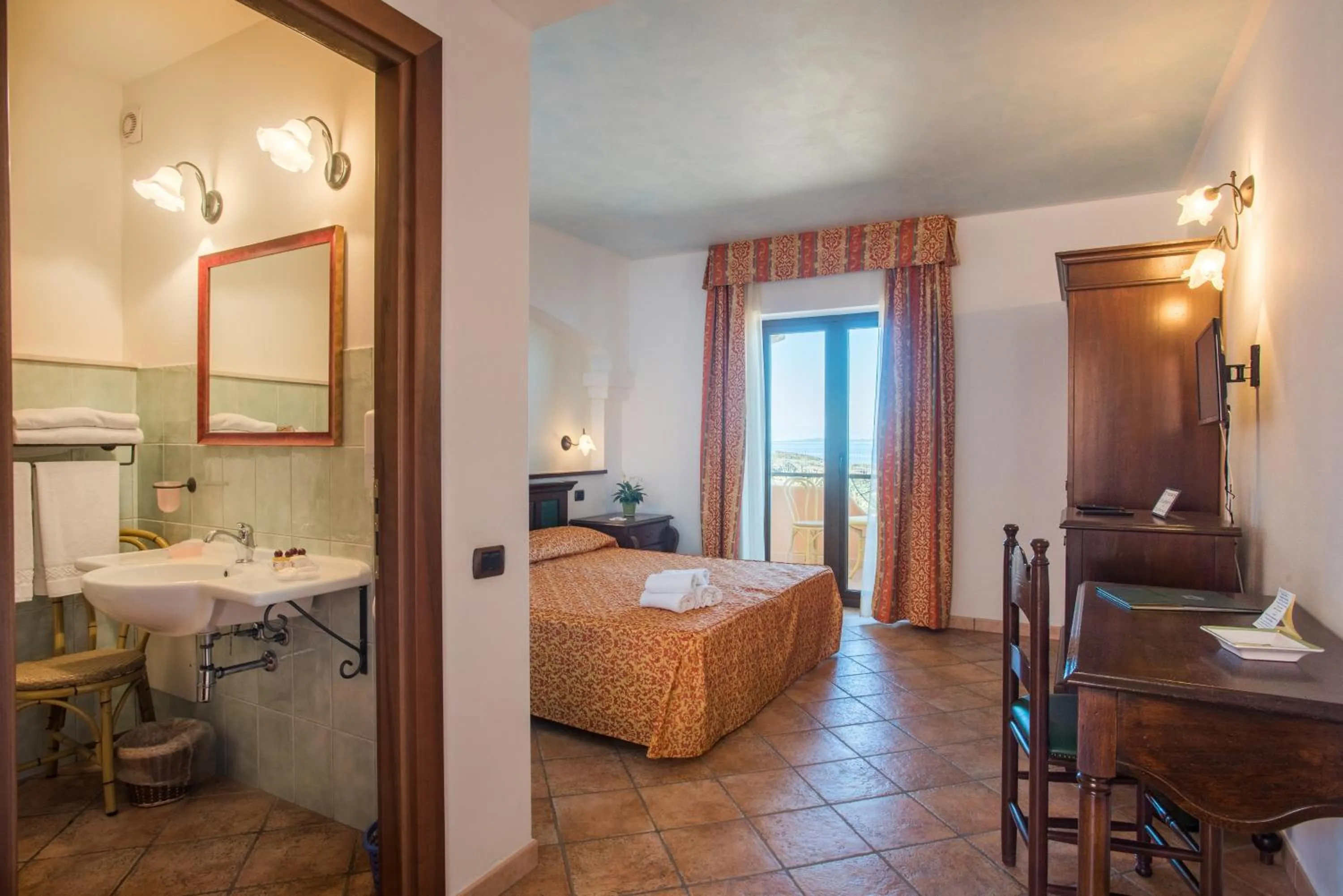 Bathroom in Hotel Lido degli Spagnoli Wellness & Spa