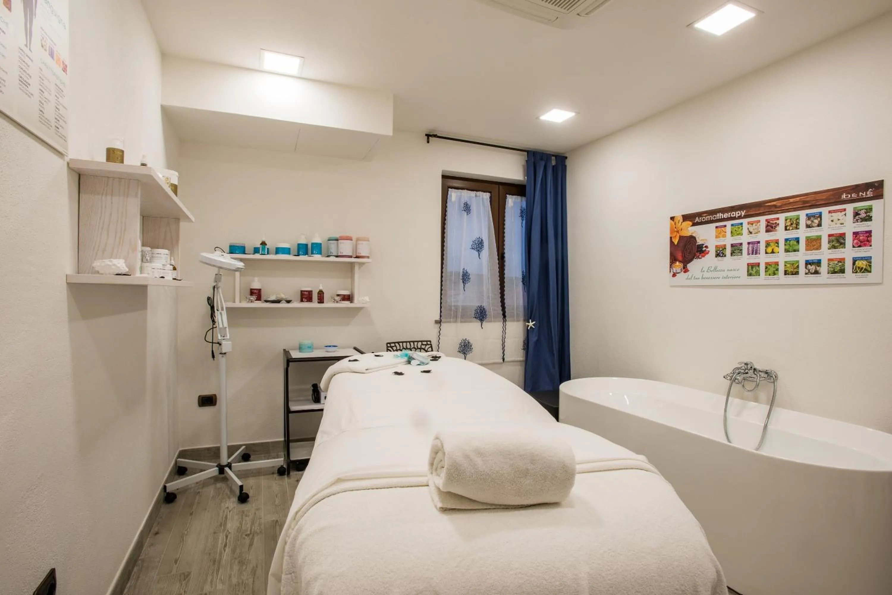 Massage in Hotel Lido degli Spagnoli Wellness & Spa