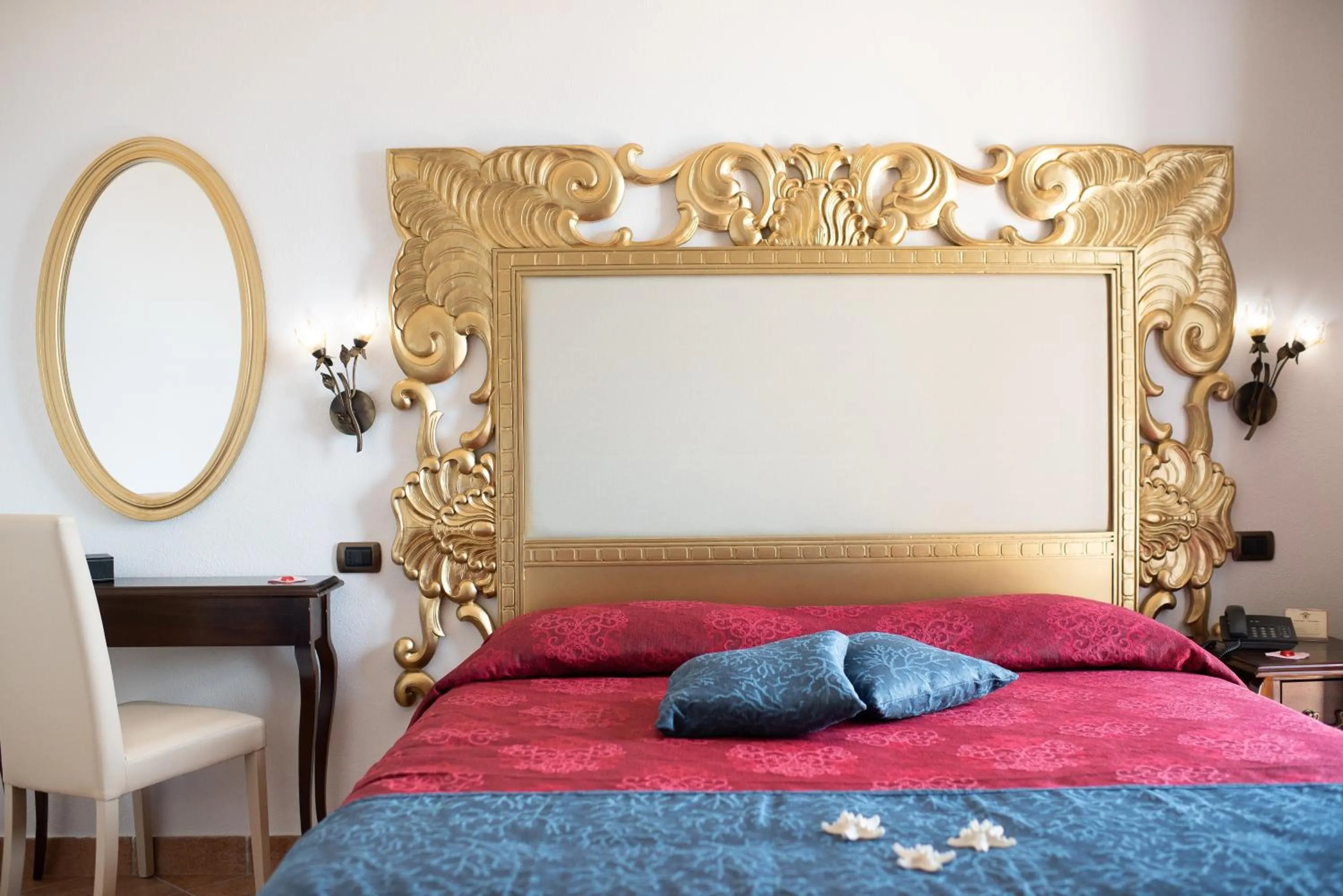 Bedroom in Hotel Lido degli Spagnoli Wellness & Spa