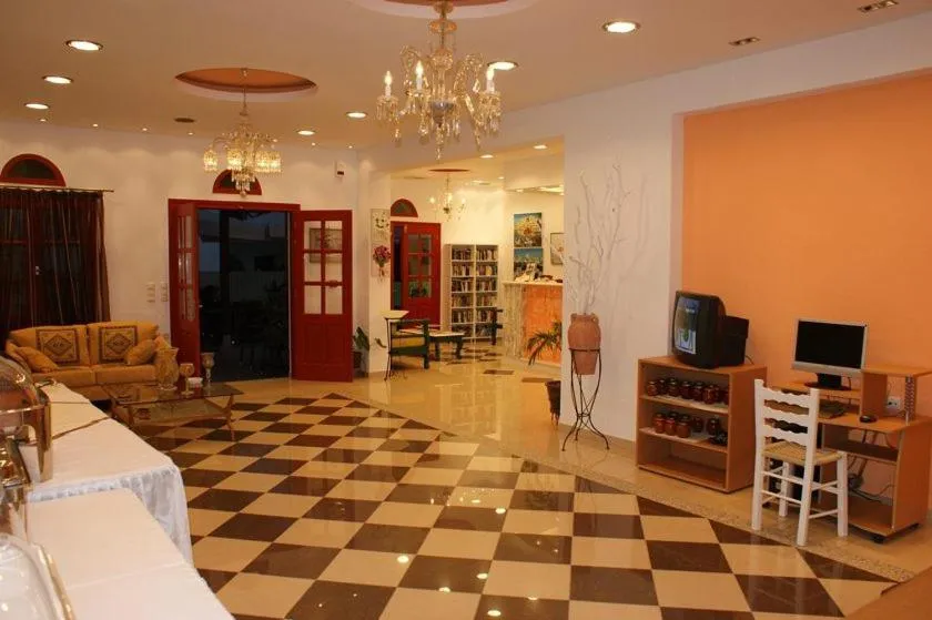 Lounge or bar in Annita's Village Hotel