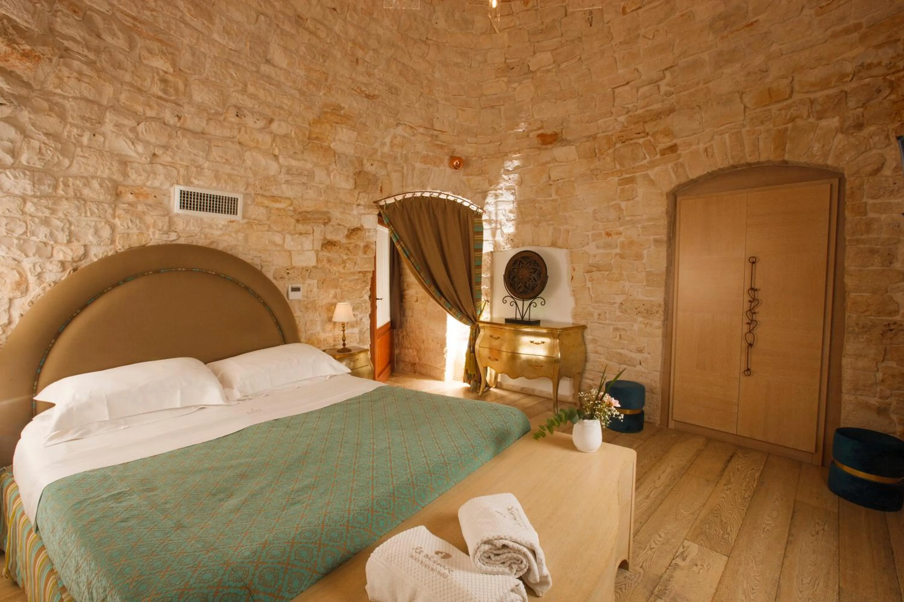 Bed in Le Alcove - Luxury Hotel nei Trulli