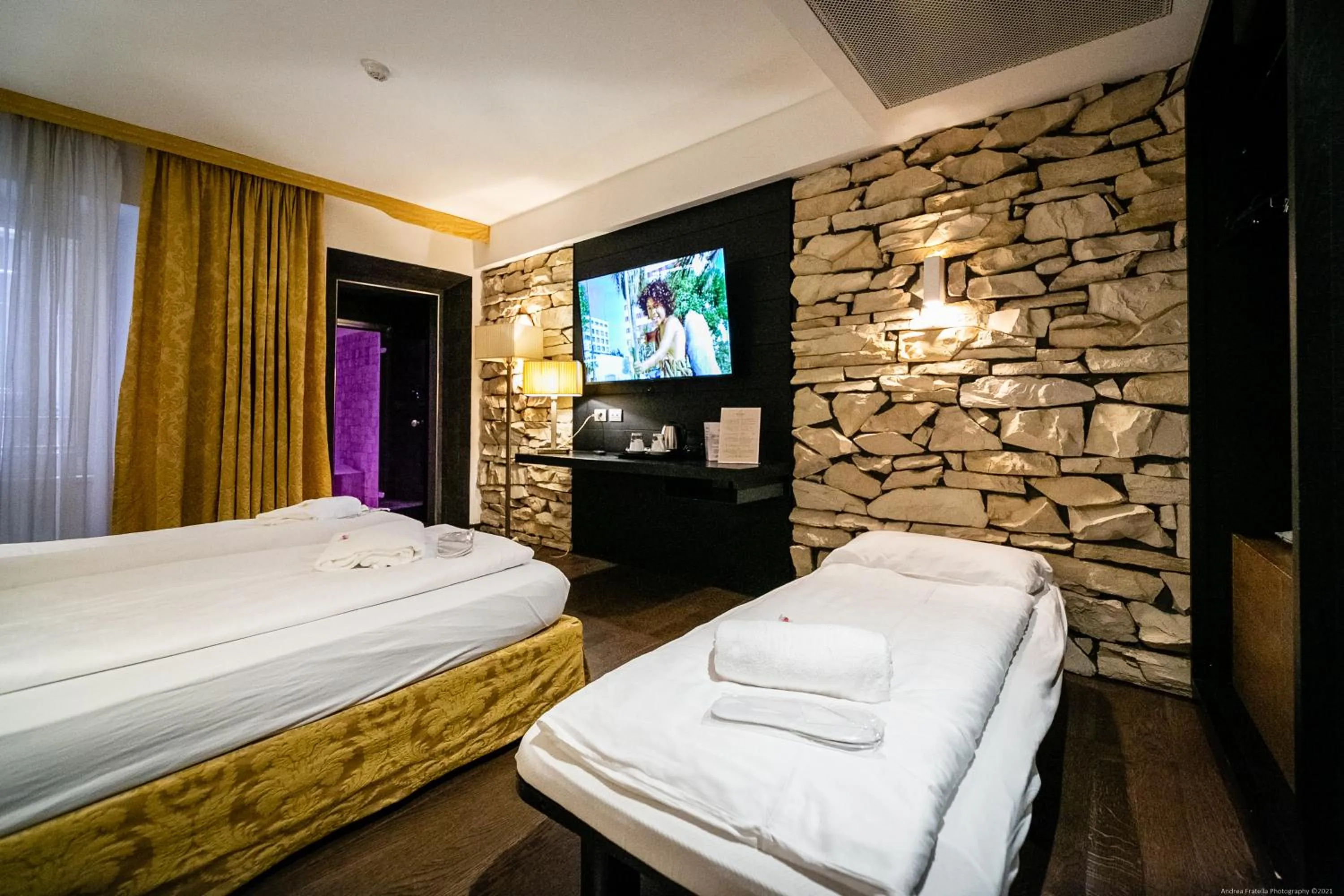 Bed in Boutique Exclusive B&B