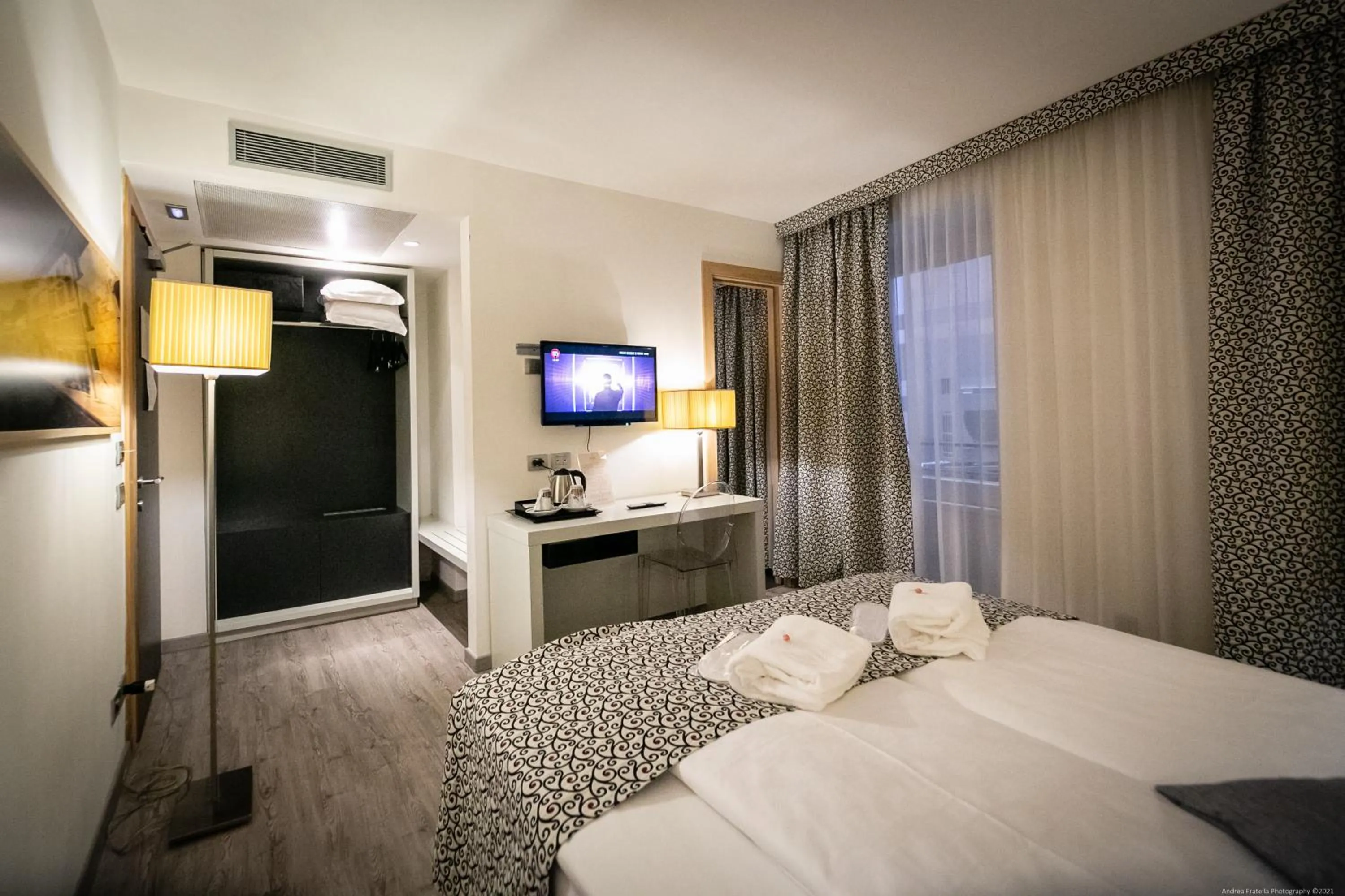 View (from property/room), Bed in Boutique Exclusive B&B