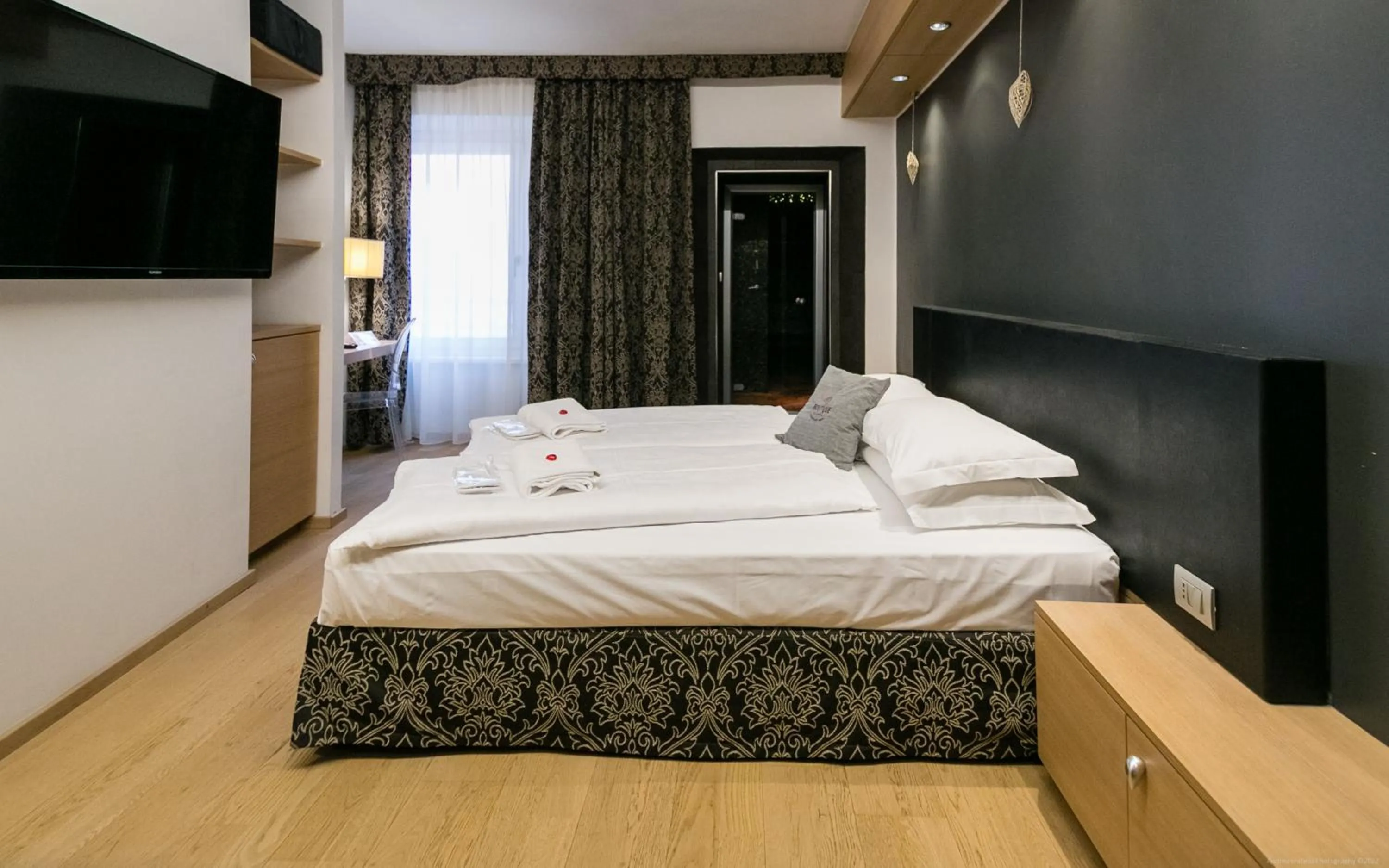 Bed in Boutique Exclusive B&B