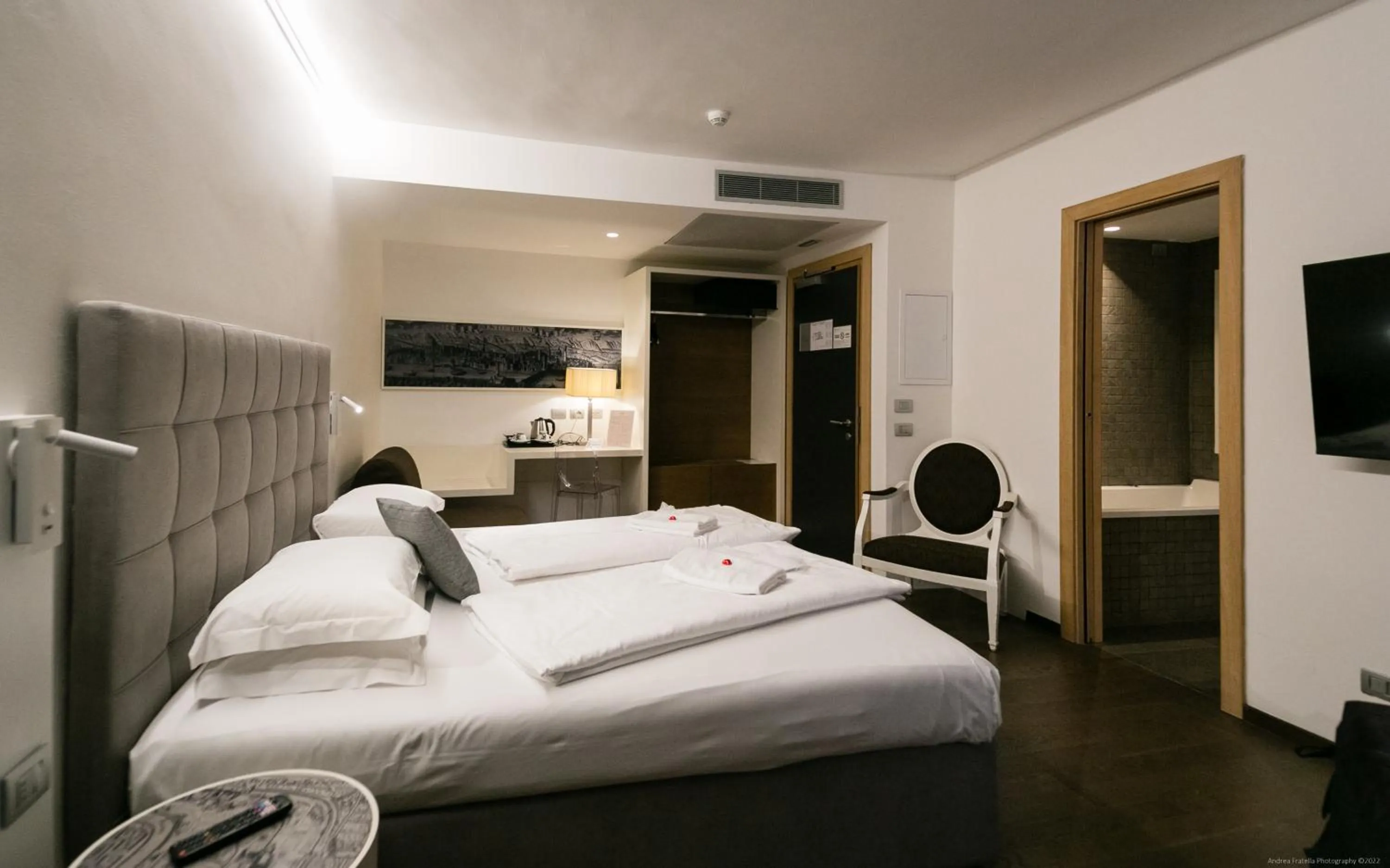 Photo of the whole room, Bed in Boutique Exclusive B&B