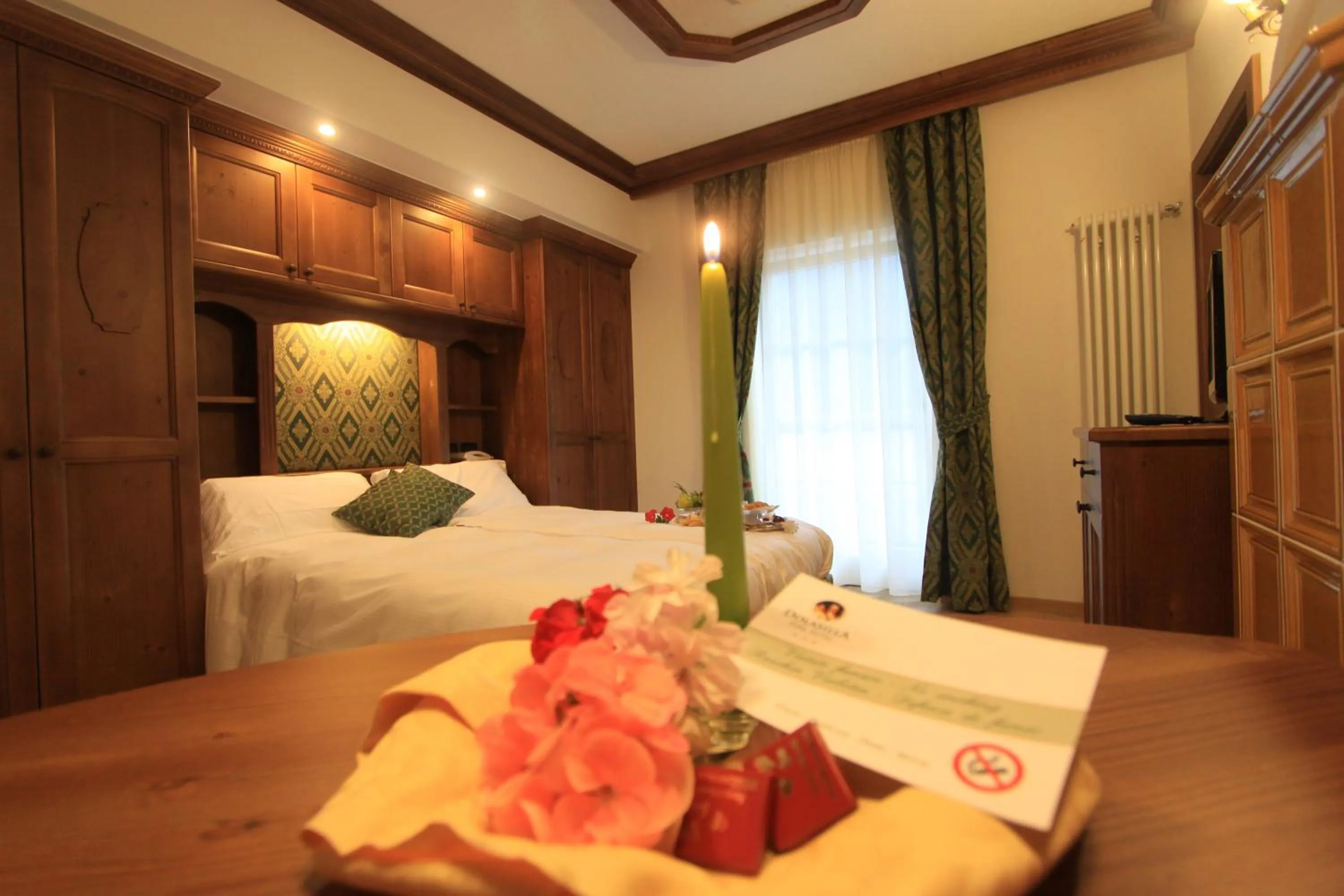 Day, Bed in Dolasilla Park Hotel