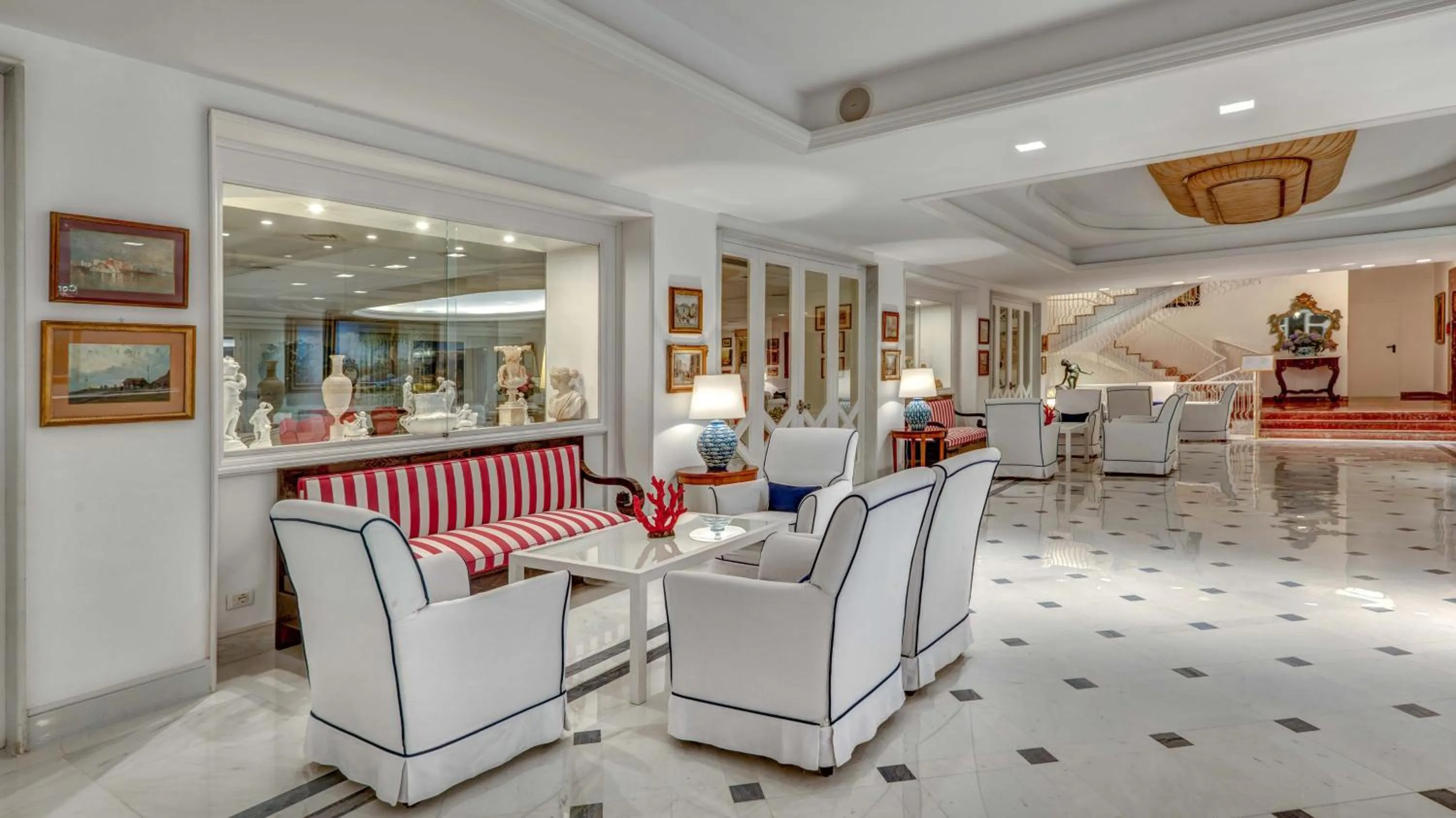 Lobby or reception in Grand Hotel Riviera