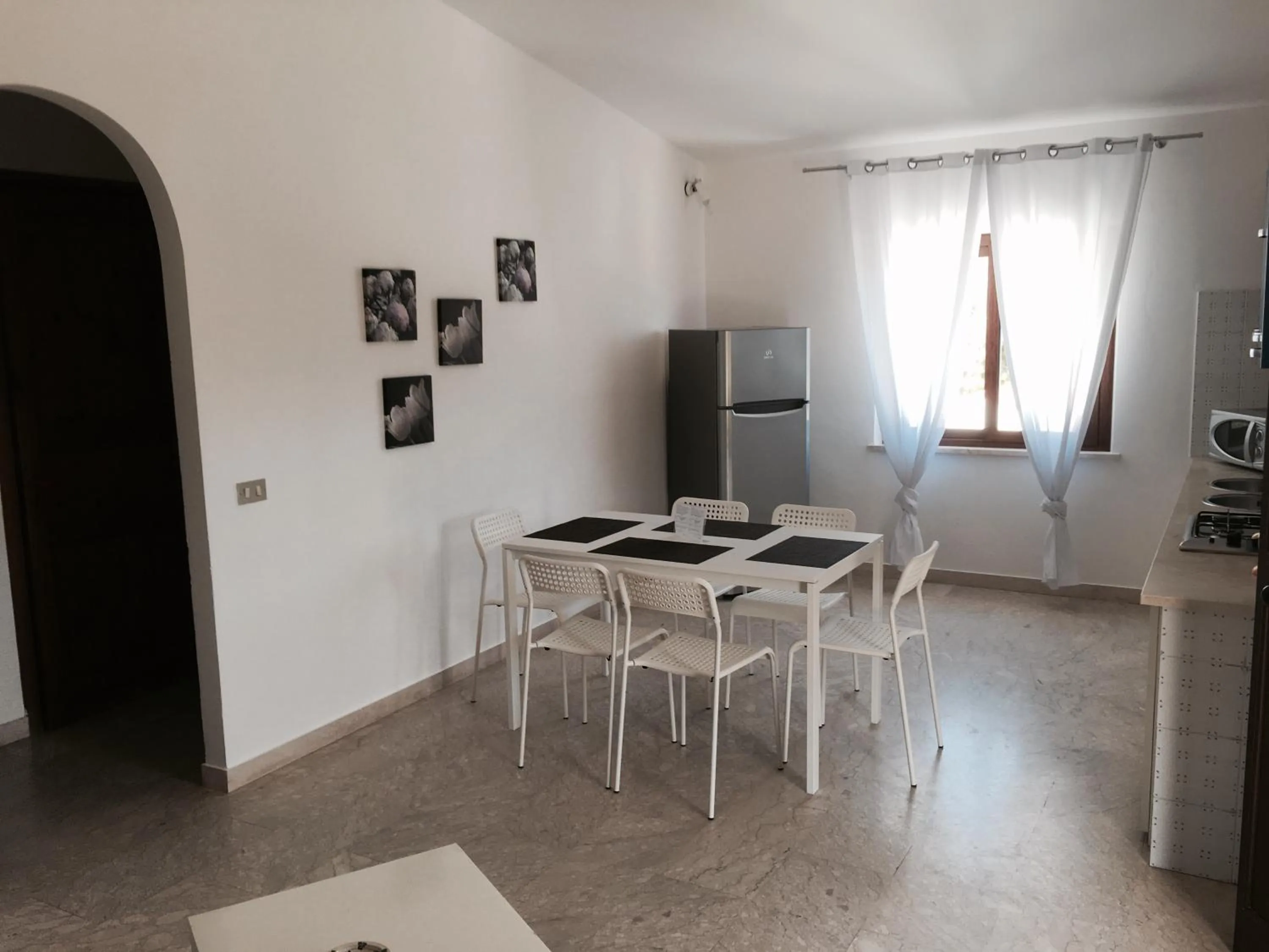 Dining area in Residence Guidaloca