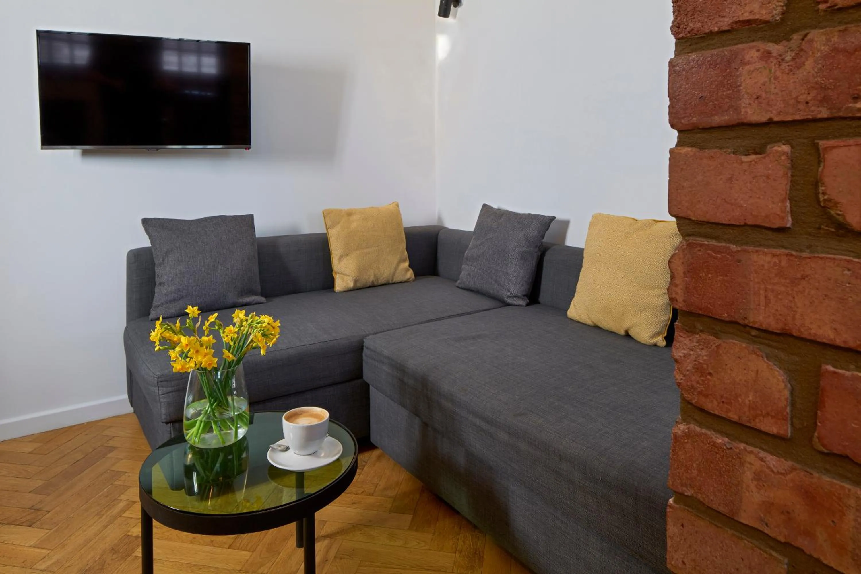 TV and multimedia in London Paddington Apartments