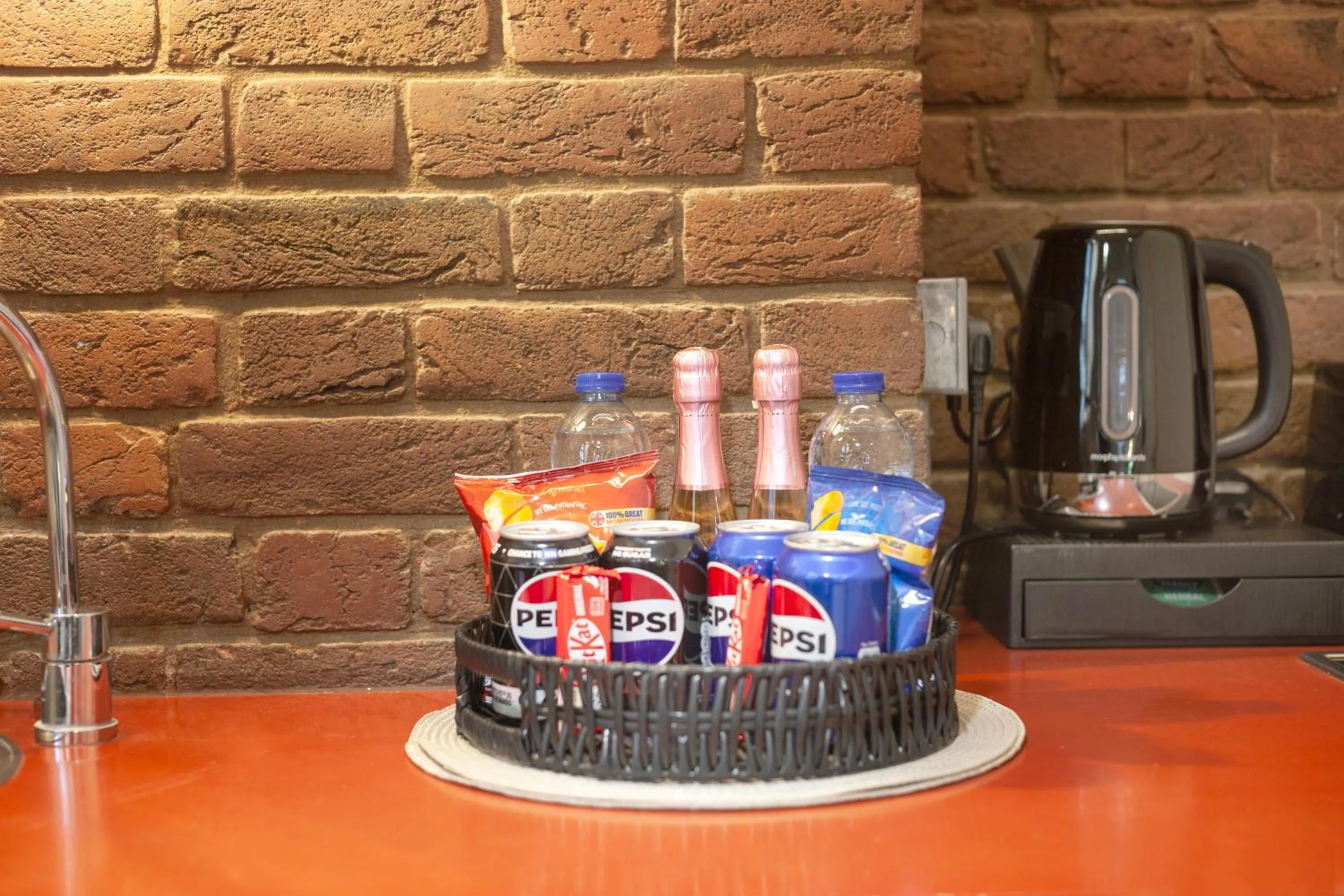 Coffee/tea facilities in London Paddington Apartments