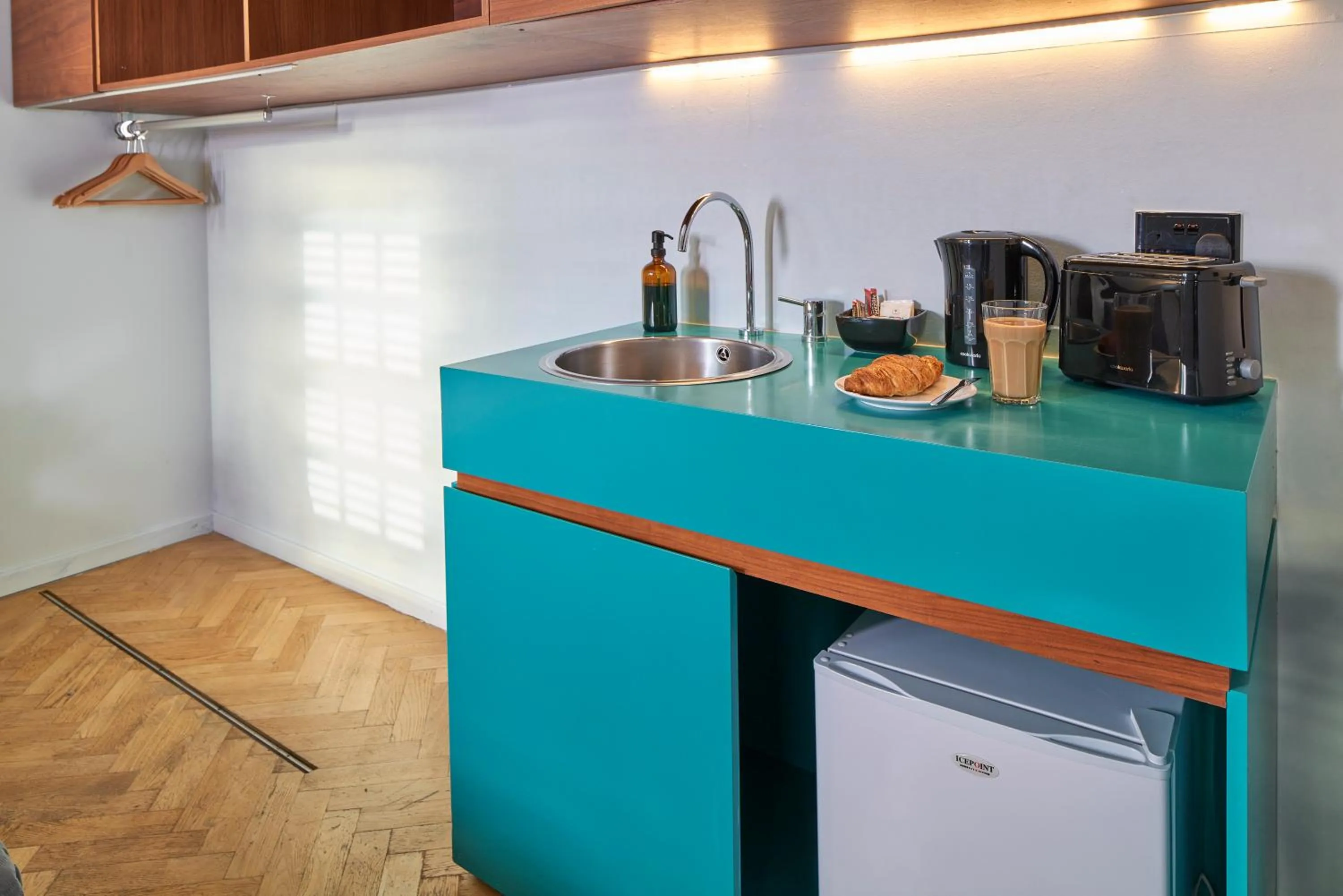 Kitchen or kitchenette in London Paddington Apartments