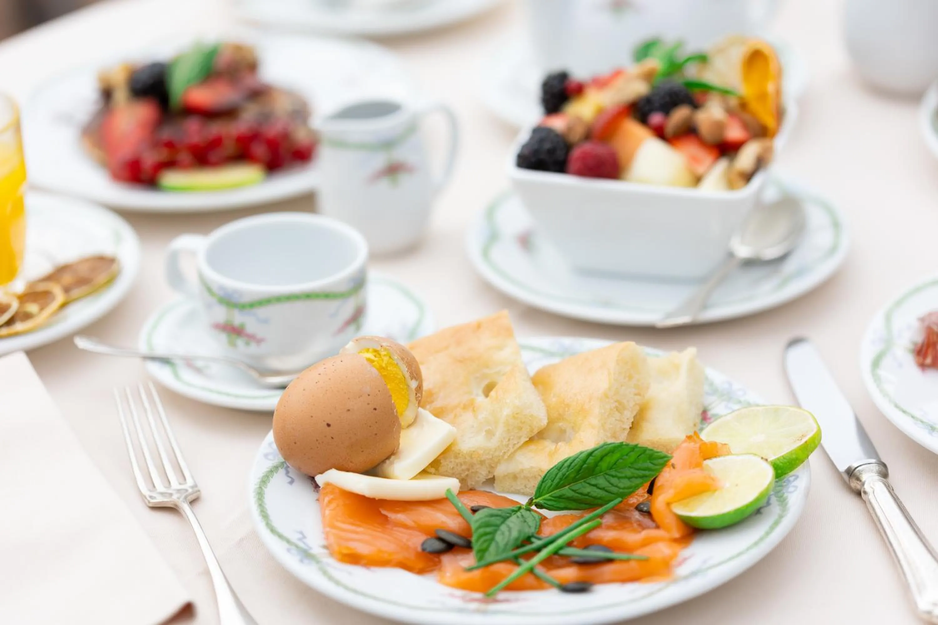 Continental breakfast in Hotel Metropole