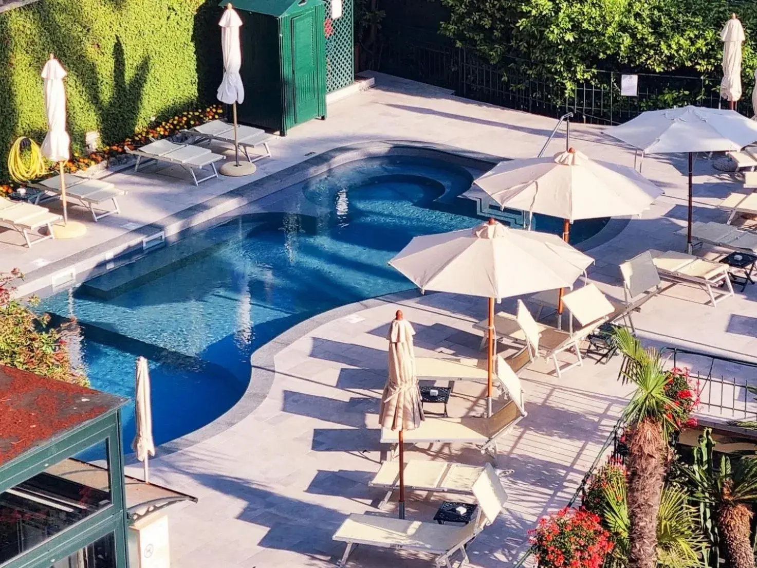 Swimming pool in Hotel Metropole Swimming pool in Hotel Metropole