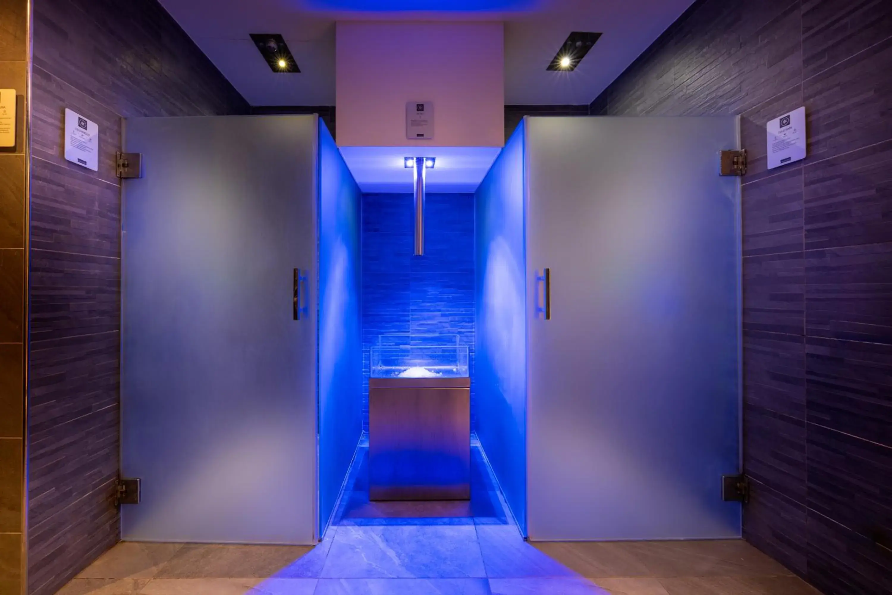 Spa and wellness centre/facilities in Hotel Metropole Spa and wellness centre/facilities in Hotel Metropole