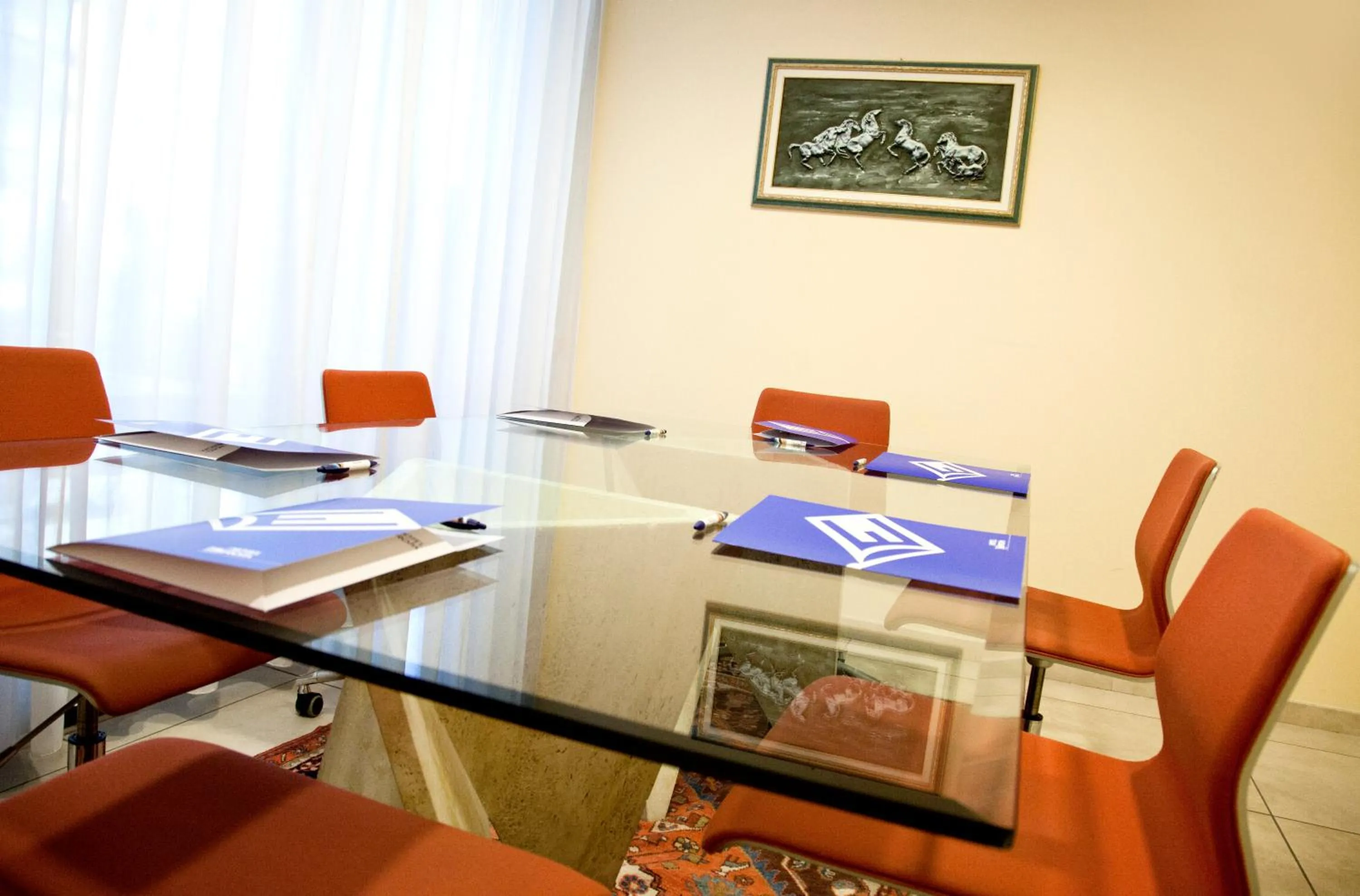 Business facilities in Hotel Europa