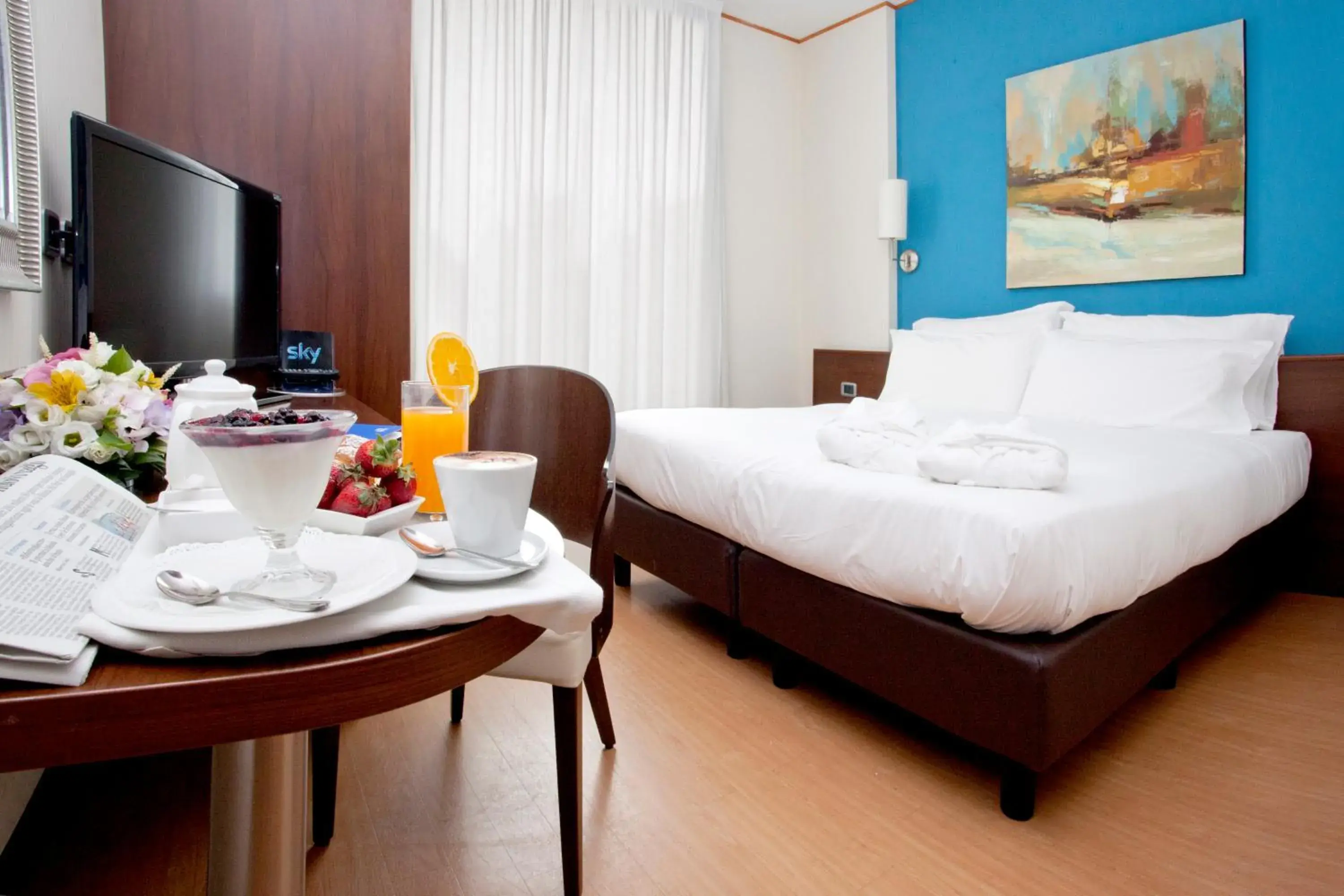 Double or Twin Room - single occupancy in Hotel Europa Double or Twin Room - single occupancy in Hotel Europa