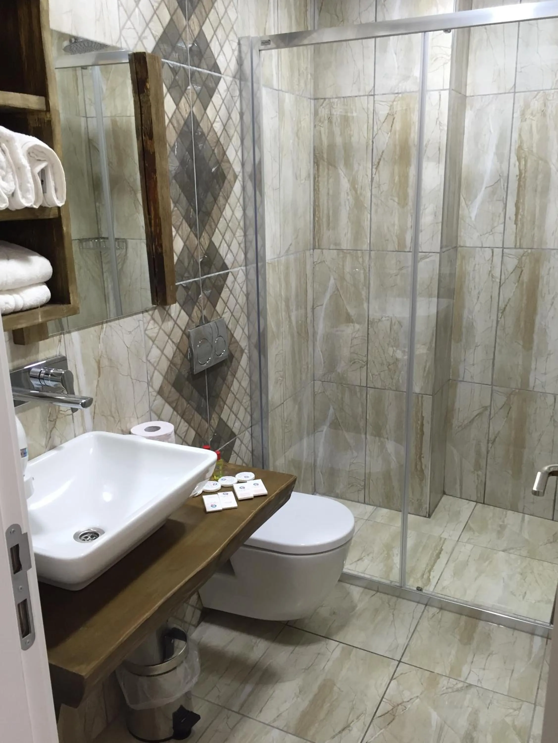 Bathroom in Quantum Hotel