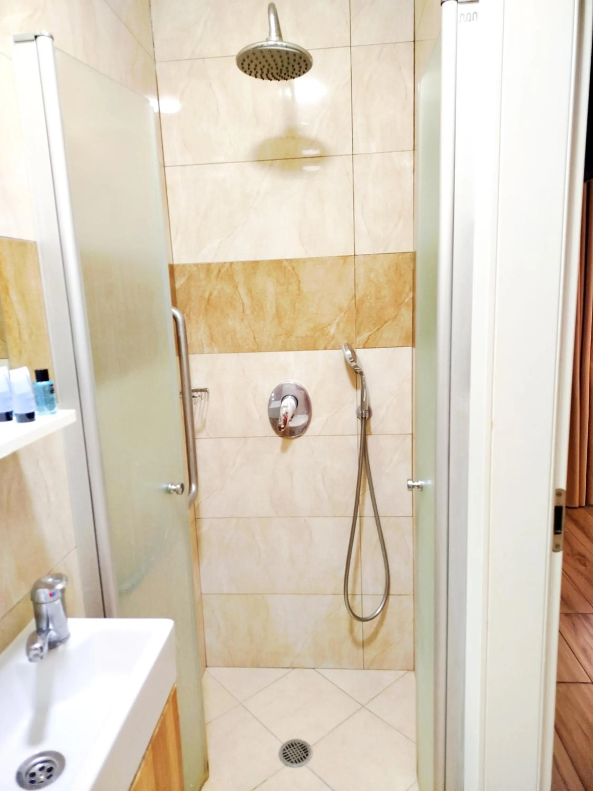 La Perle Jerusalem City Center - Self Check-in hotel