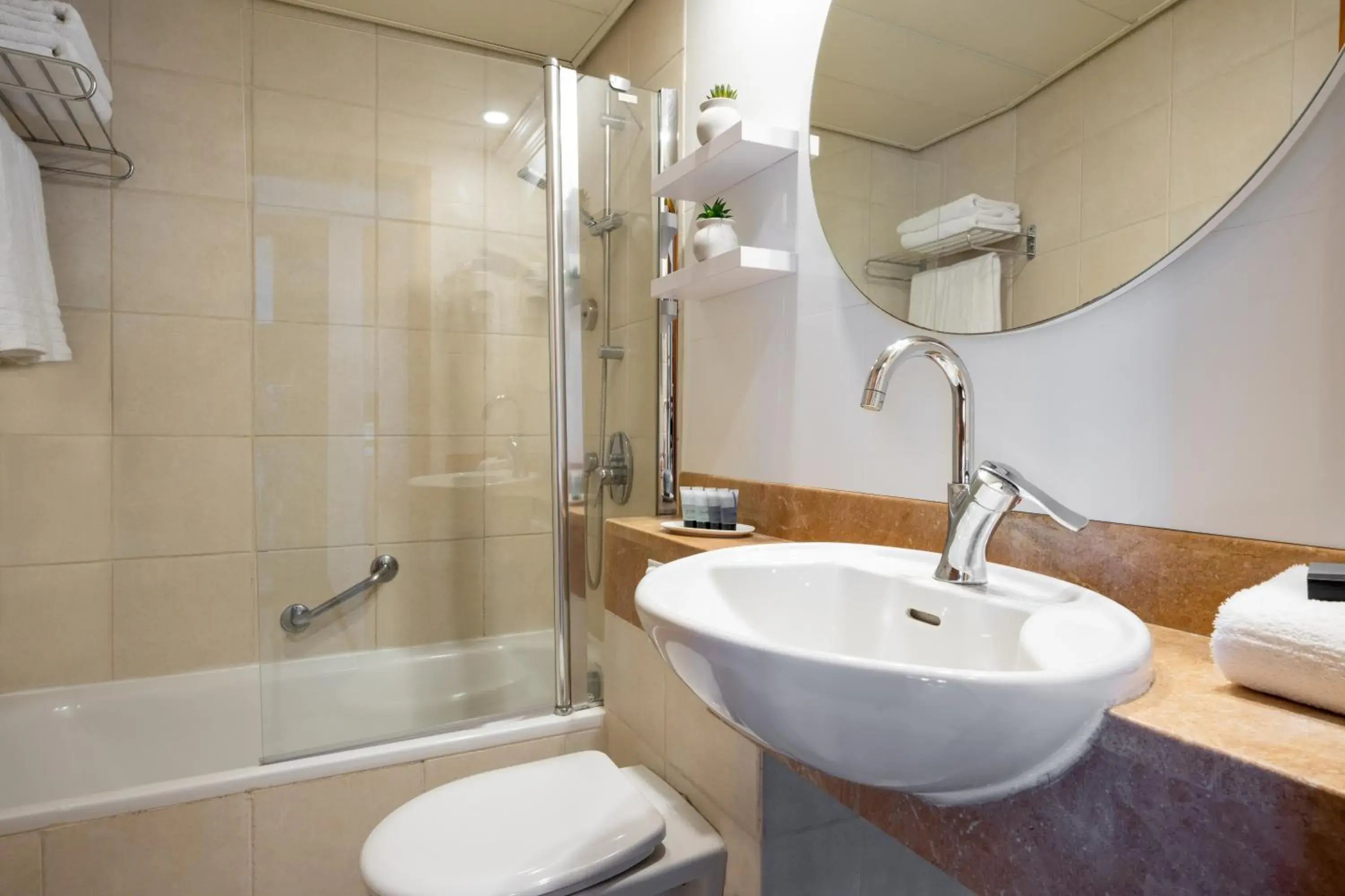 Standard Double Room with Sea View - single occupancy in Maxim Design Hotel 3 Star Superior Standard Double Room with Sea View - single occupancy in Maxim Design Hotel 3 Star Superior