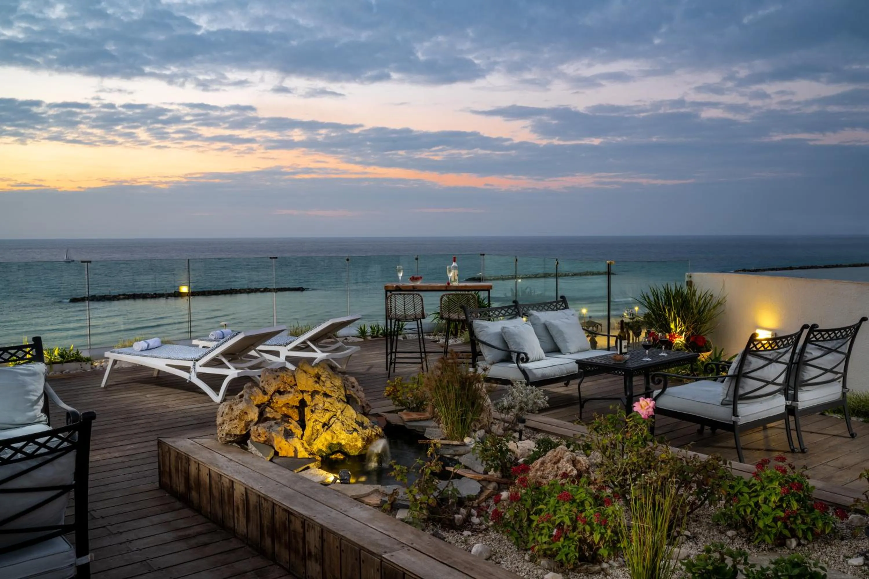 Seating area in Maxim Design Hotel 3 Star Superior