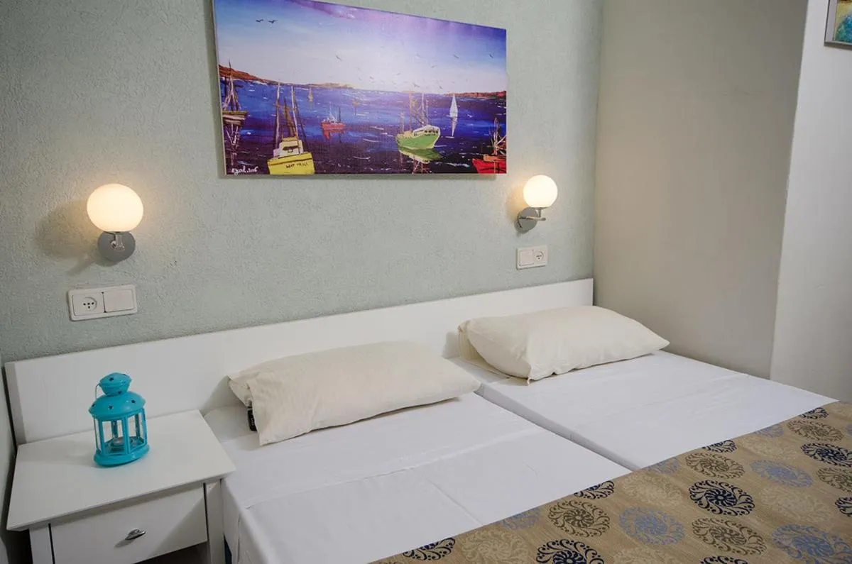 Decorative detail, Bed in Dor village