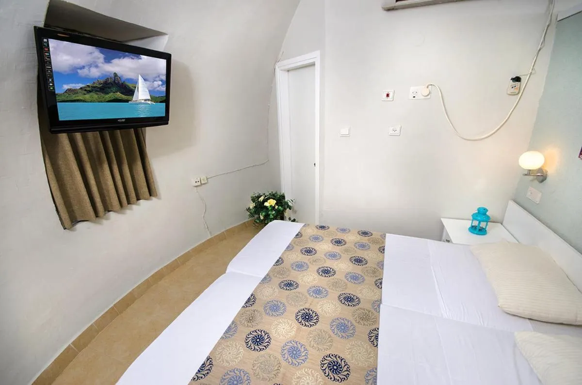 Photo of the whole room, Bed in Dor village