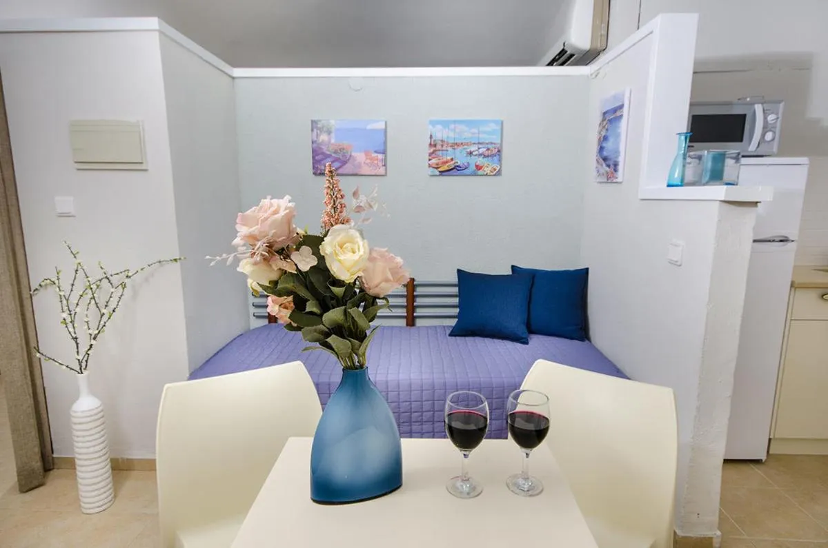 Decorative detail in Dor village