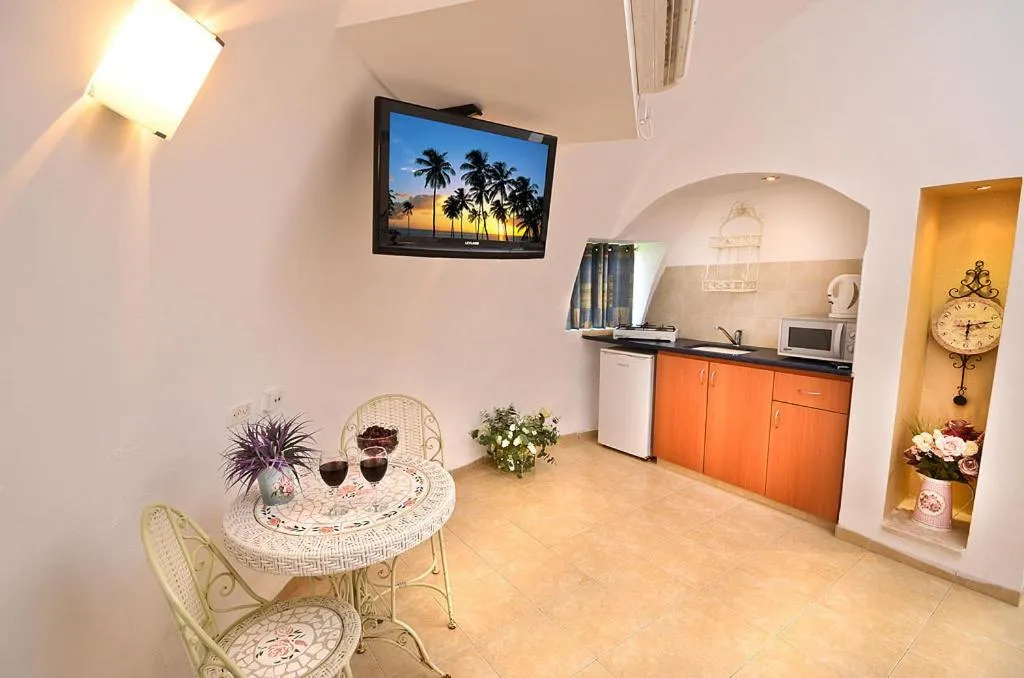 Decorative detail in Dor village