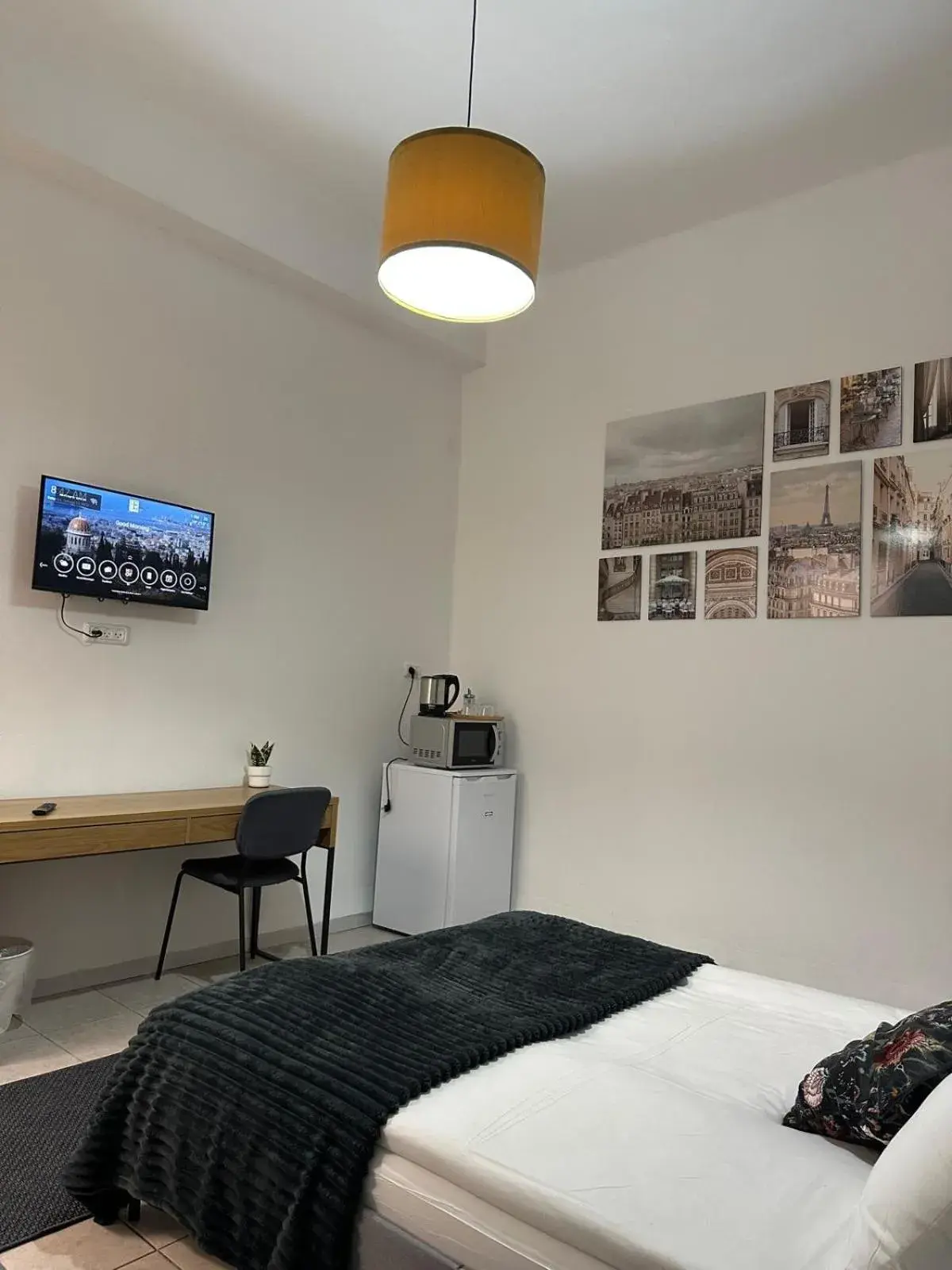 Bedroom, Bed in Eden Hotel Bedroom, Bed in Eden Hotel