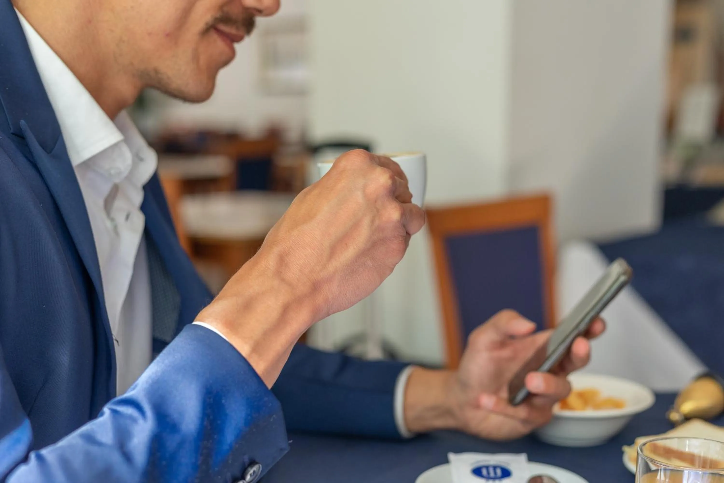 Breakfast in Hotel Touring
